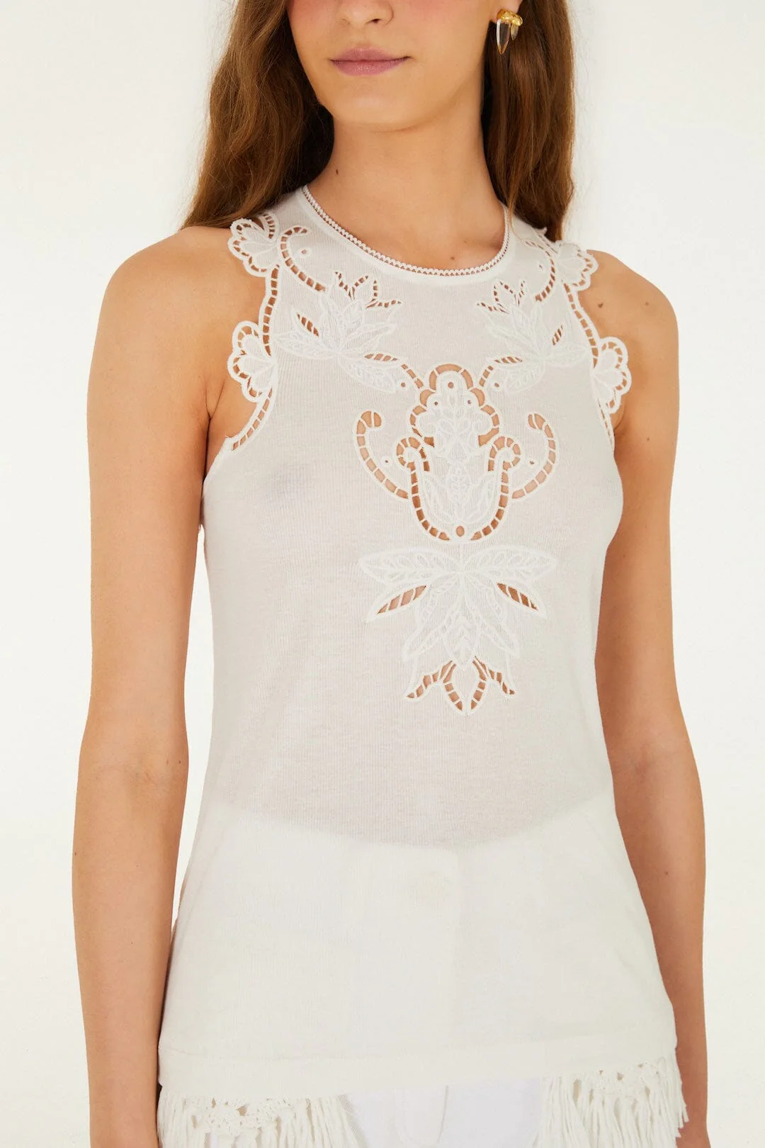 Off-White Lace Sleeveless  Blouse