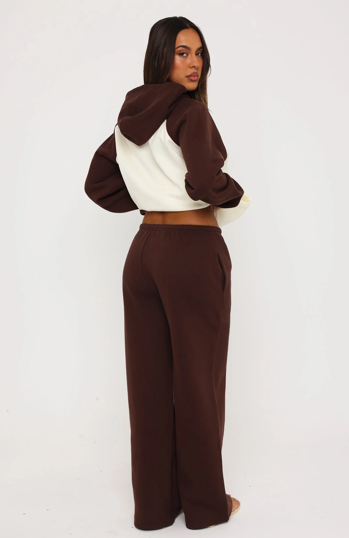 Loving It Here Wide Leg Sweatpants Chocolate