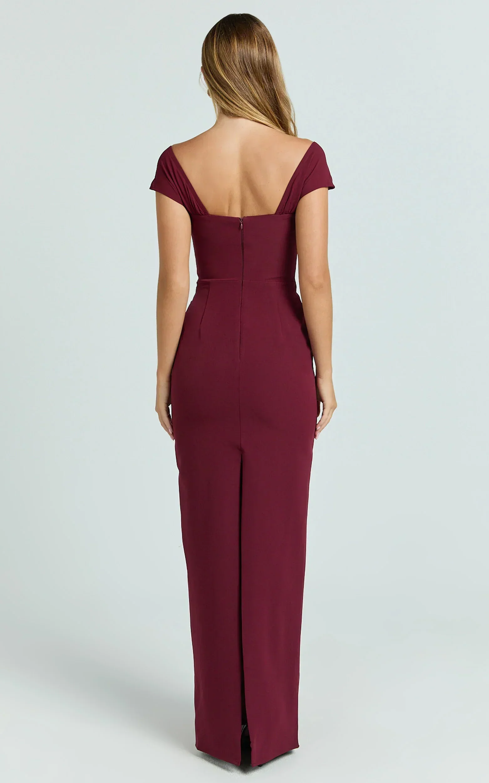 Veronika Maxi Dress - Off Shoulder Plunge High Split Dress in Wine