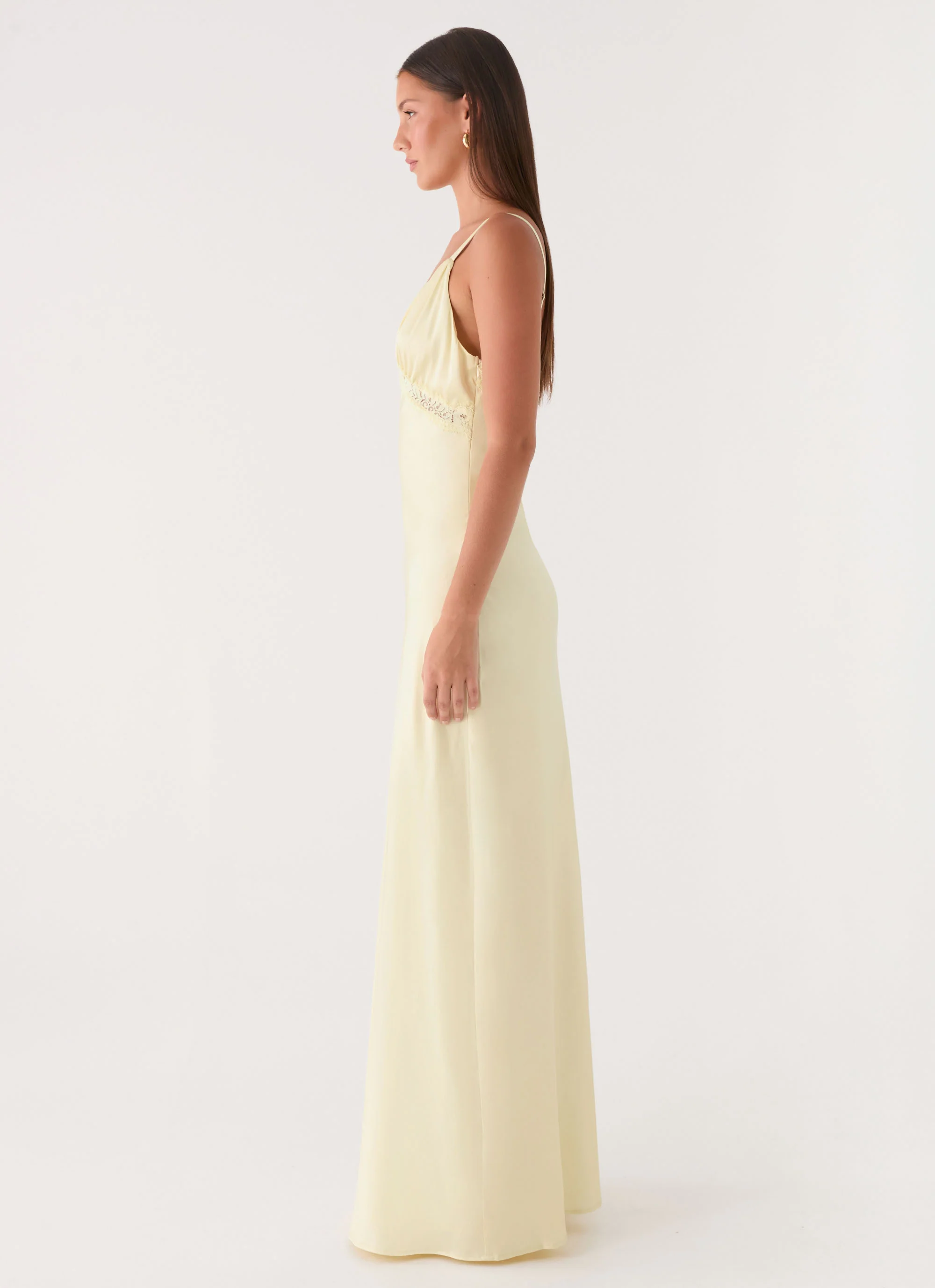Tove Lace Maxi Dress - Yellow