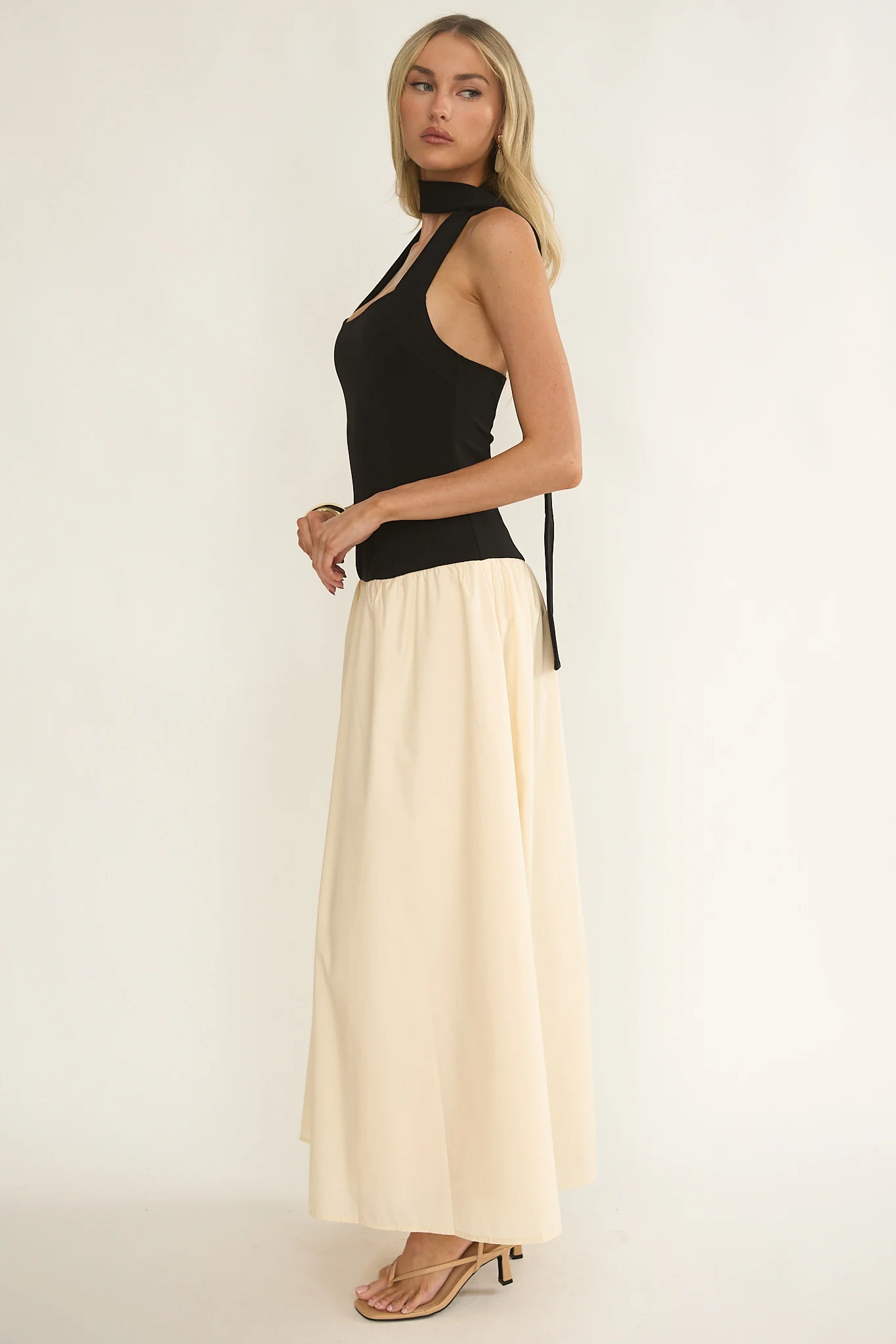 Elery Drop Waist Halter Maxi Dress Black/Cream