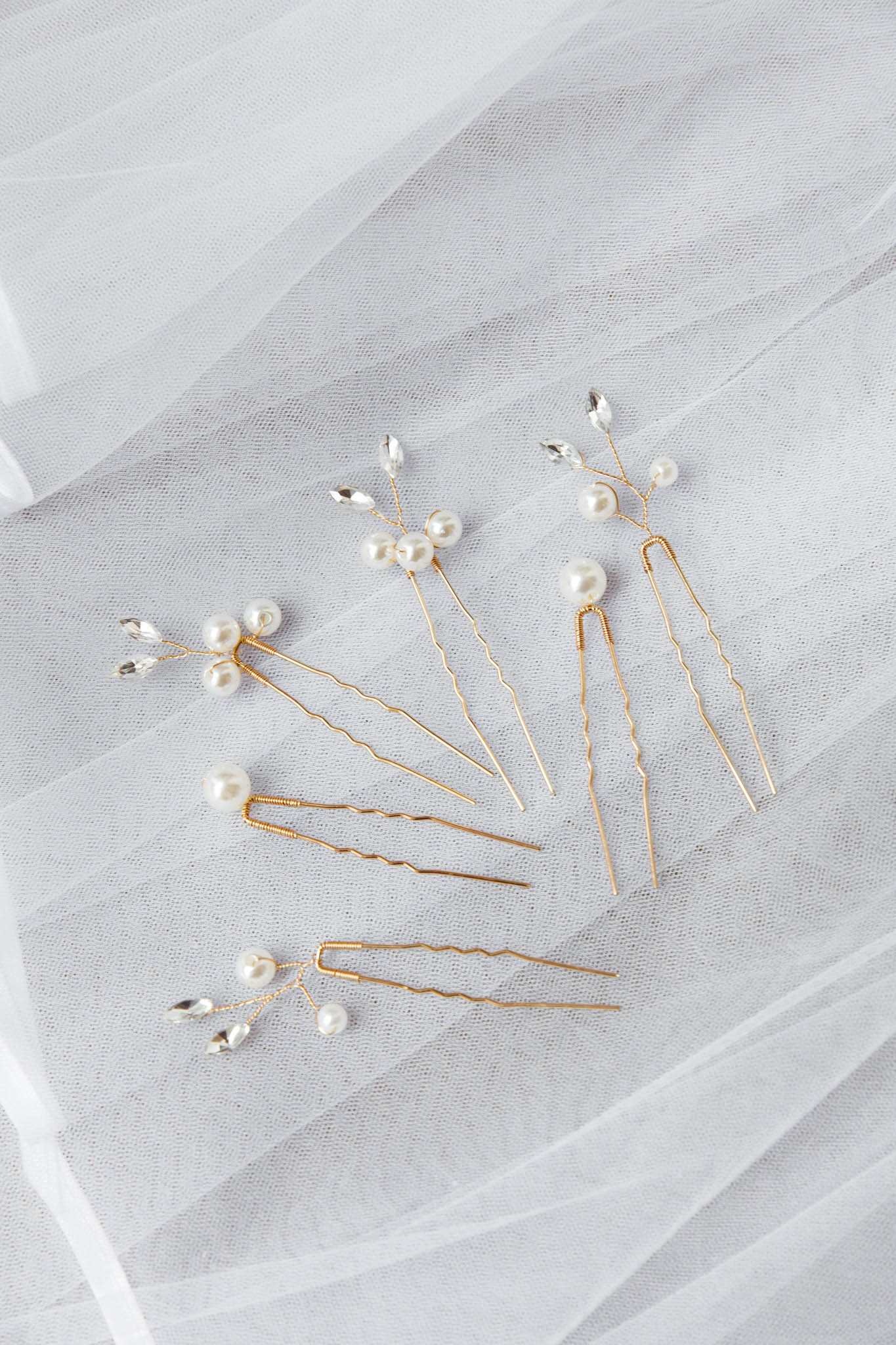 Presley Pearl Hair Pins Gold