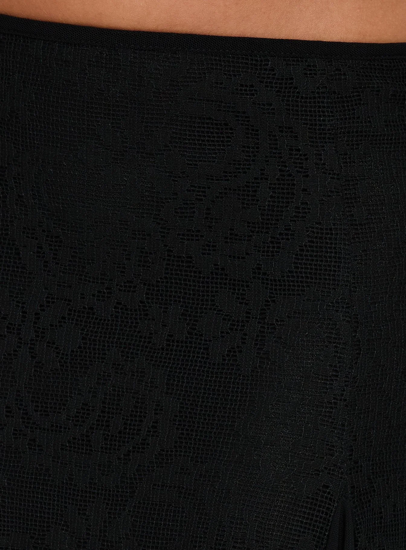 Quani Lace Midi Skirt Black