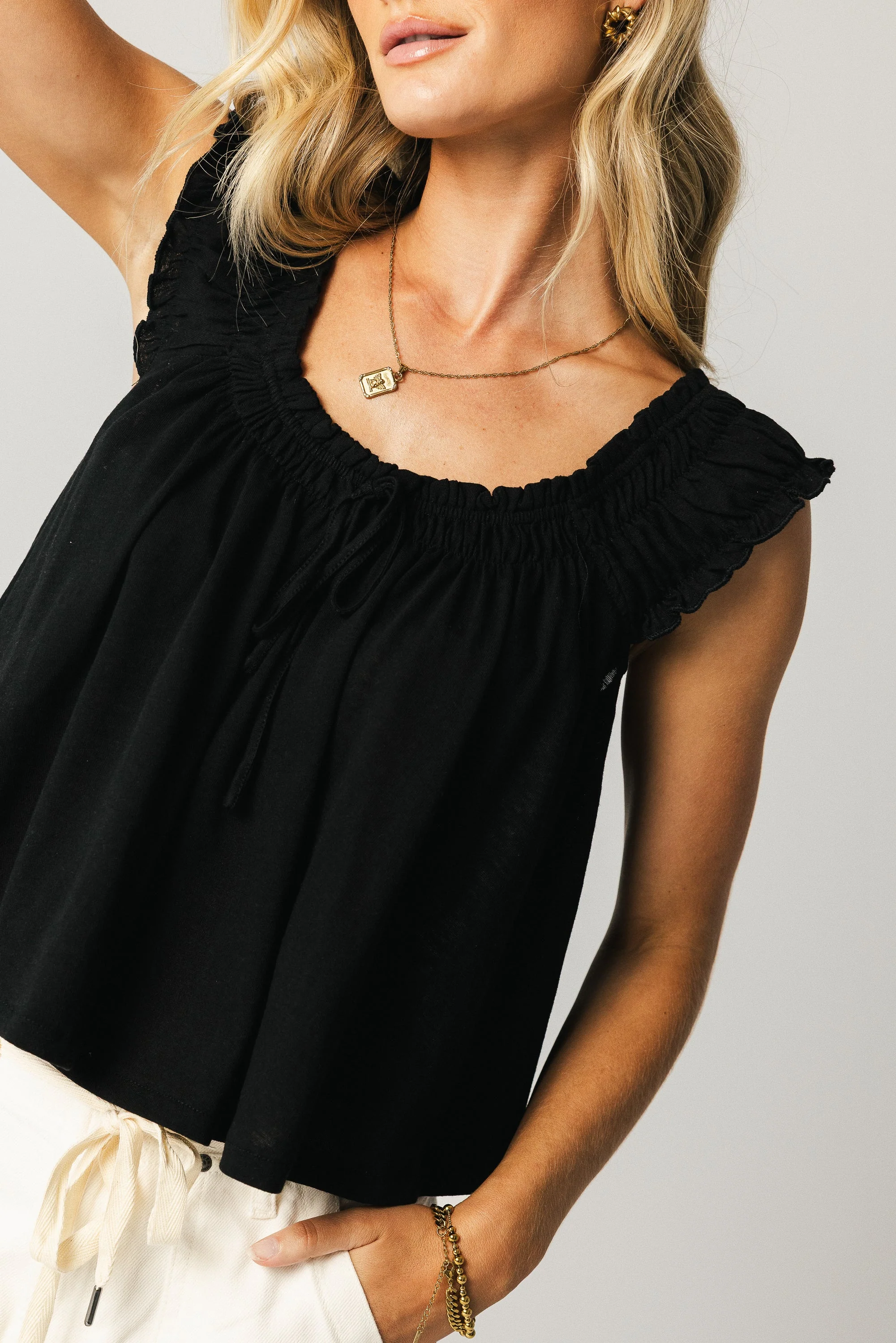 Casey Relaxed Top in Black