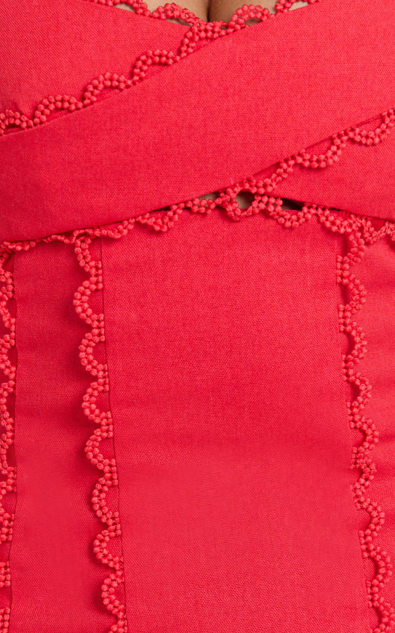 Gigi Mini Linen Blend Dress - Sweetheart Tie Back Scallop Detail Dress in Red