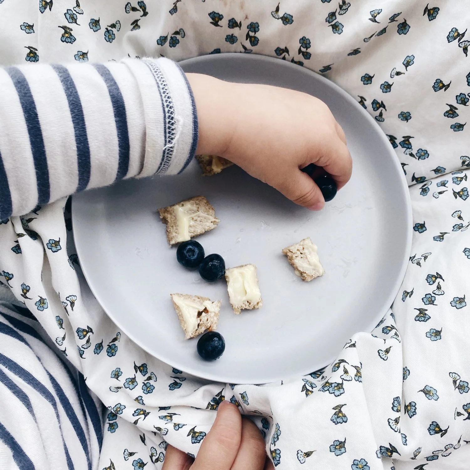 Vogeelle Kids Plate - Cloud
