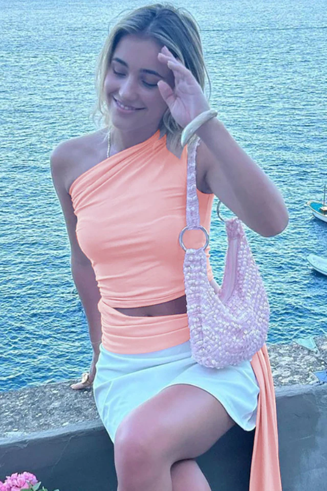 Chic One Shoulder T-Shirt