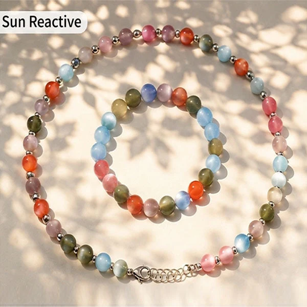SunnyVibe UV Jewelry Set (Necklace & Bracelet) Changes Color in the Sun!