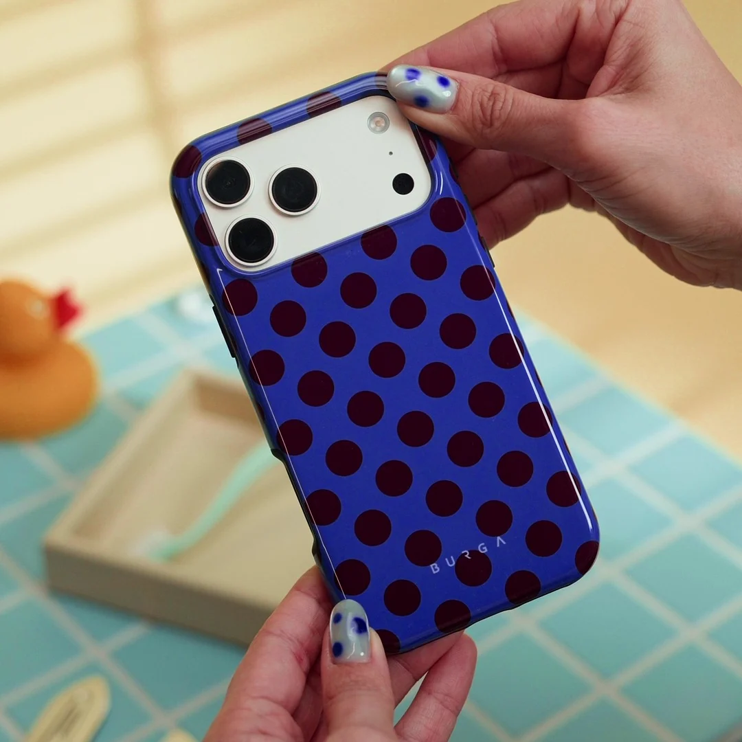 On Pause - iPhone 11 Pro Max ケース