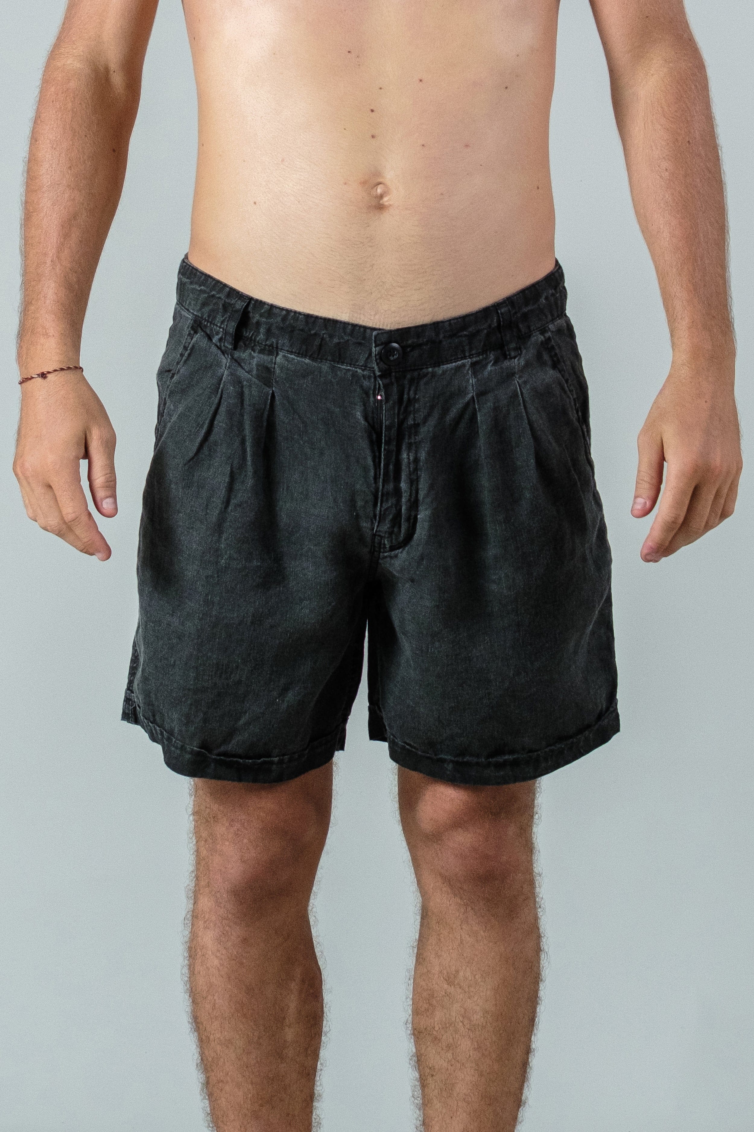 Dark Mist Short