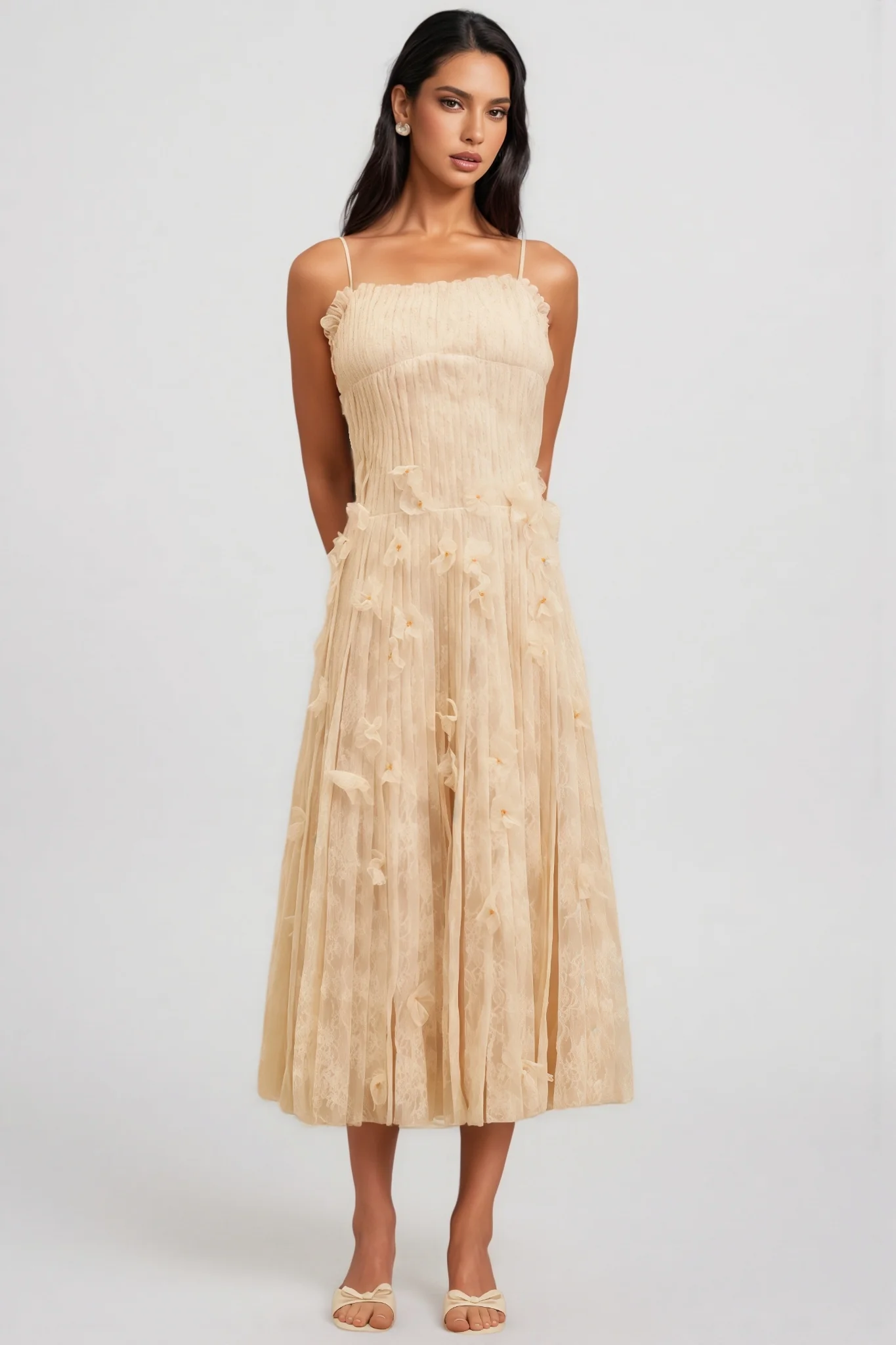 Urikd 3D Flower Strapless Maxi Dress