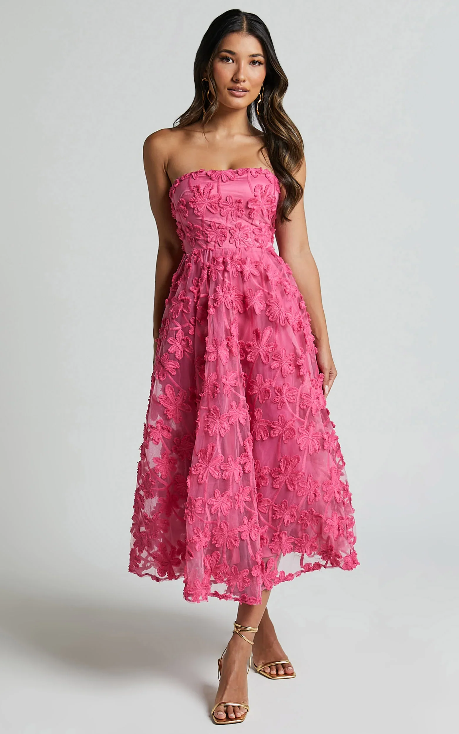 Rheiva Midi Dress - Strapless 3D Embroidery Midi Dress in Pink