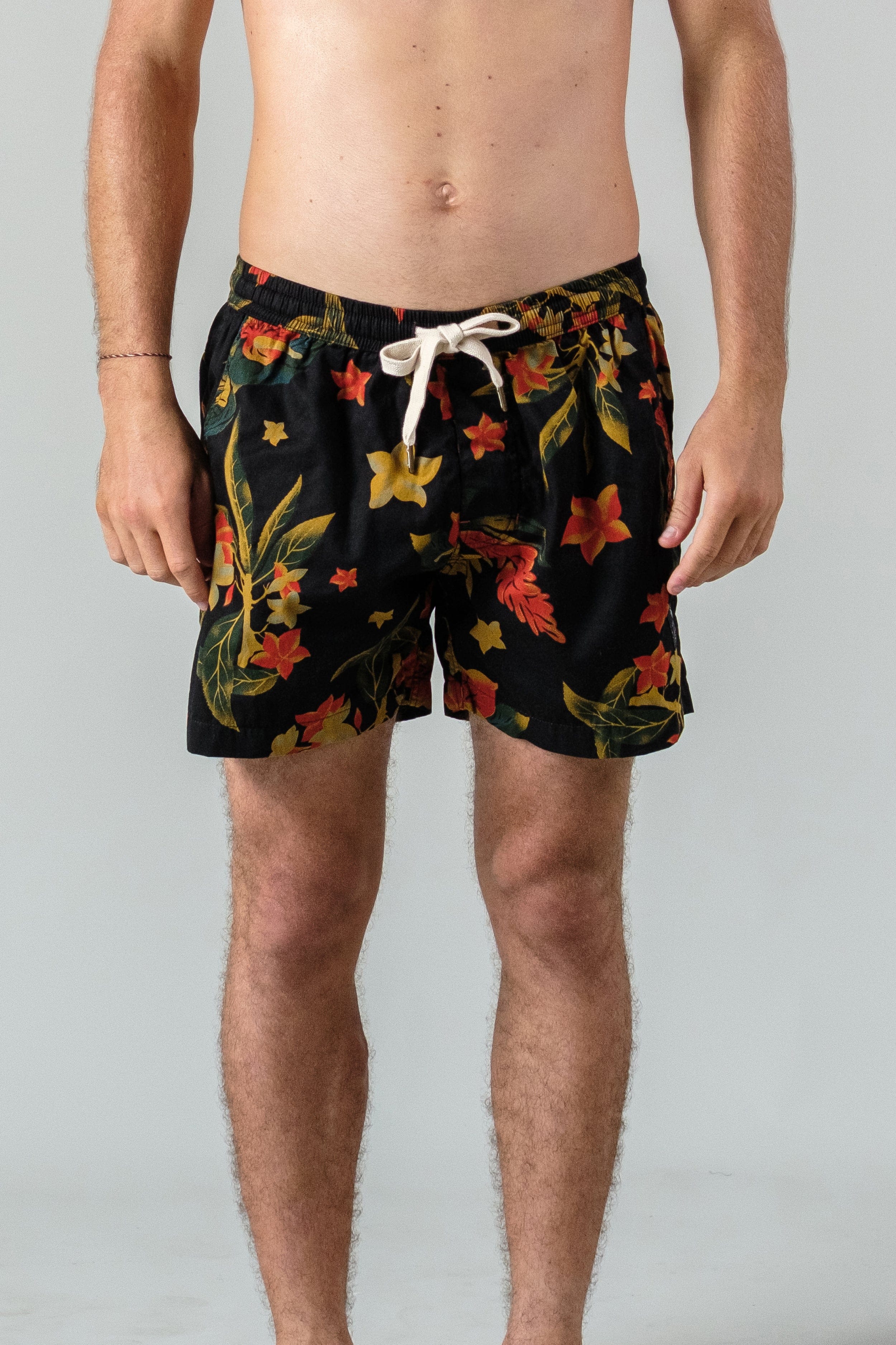 Hutan Short
