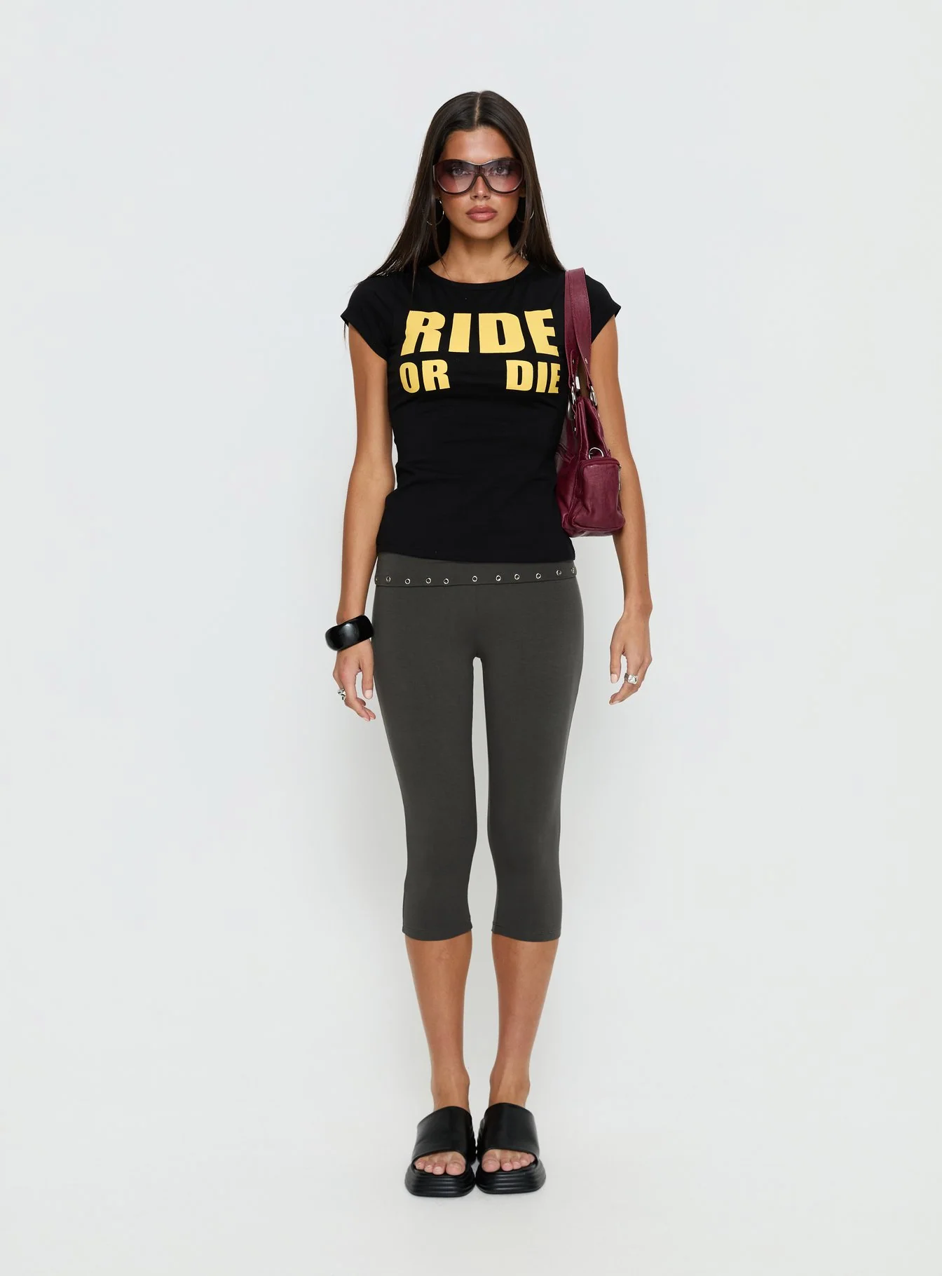 Enmu Capri Trouser Charcoal Grey