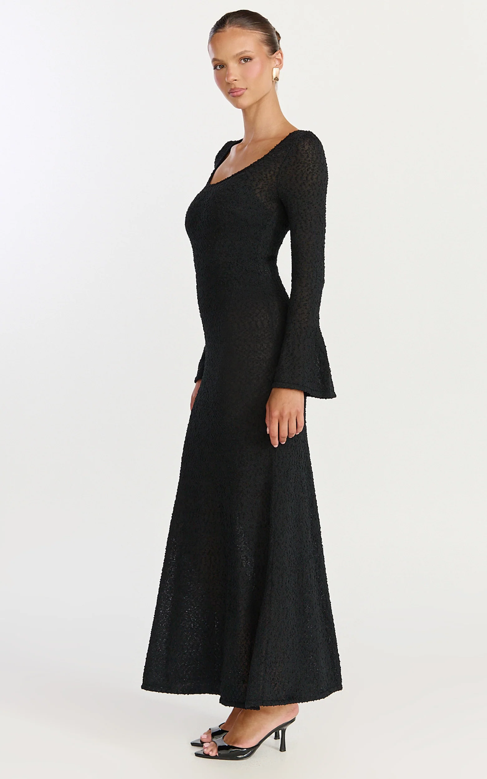 Michelle Maxi Dress - Scoop Neck Flute Sleeve Knit Maxi Dress in Black