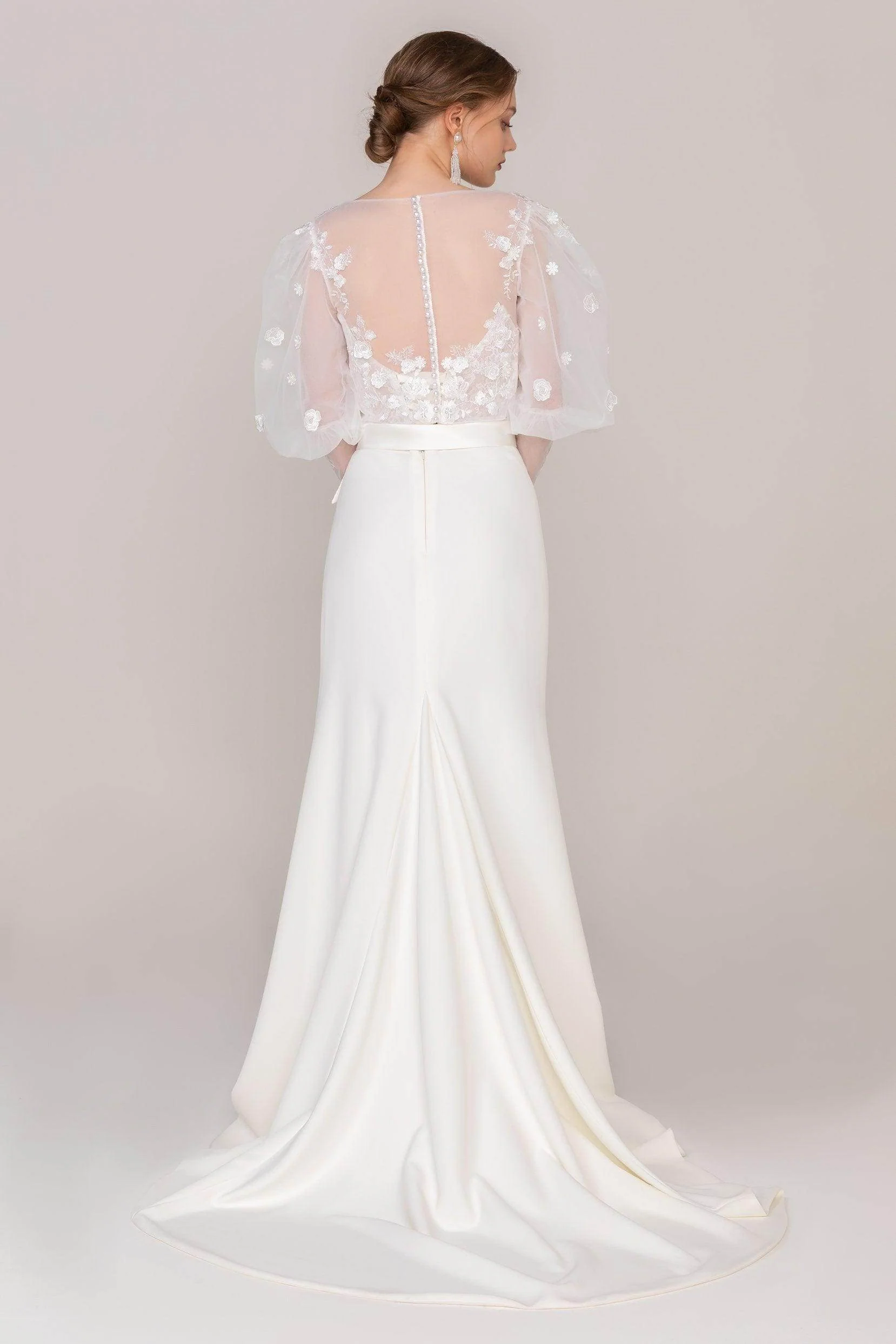 Trumpet Sweep-Brush Train Lace Elastic Cloth Wedding Dress CW2463