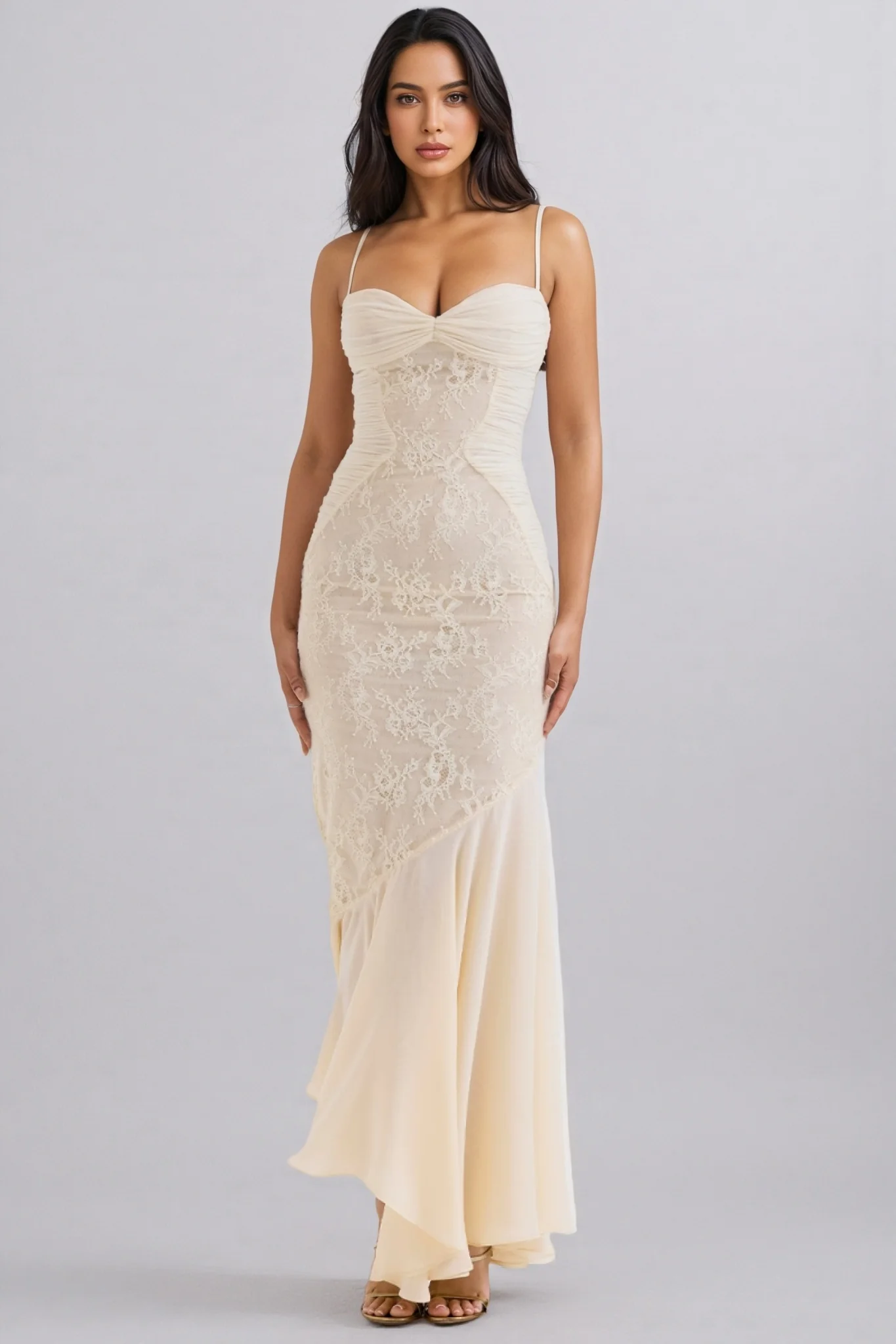 Vaelse Lace Ruffle Halter Maxi Dress