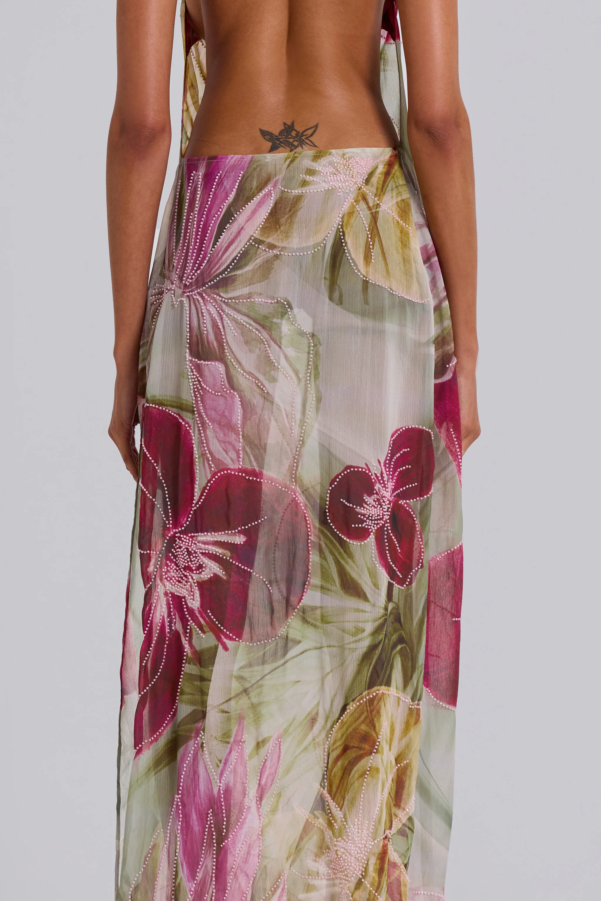 Dahlia Hand-Beaded Backless Chiffon Maxi Dress - luluinthesky
