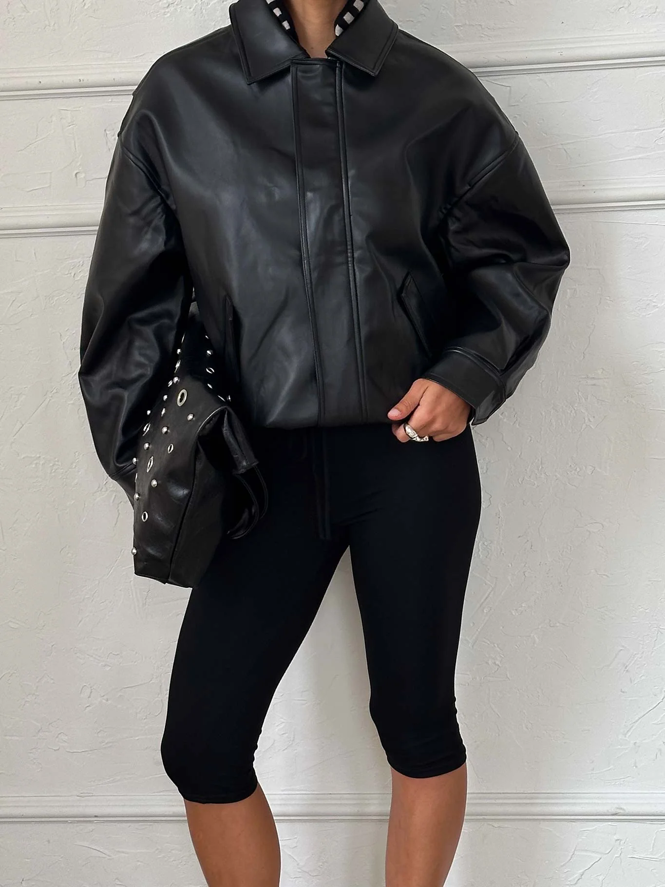 Cayte Capris Black