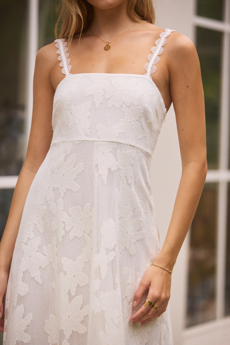 Garden Romance Midi Dress White - luluinthesky