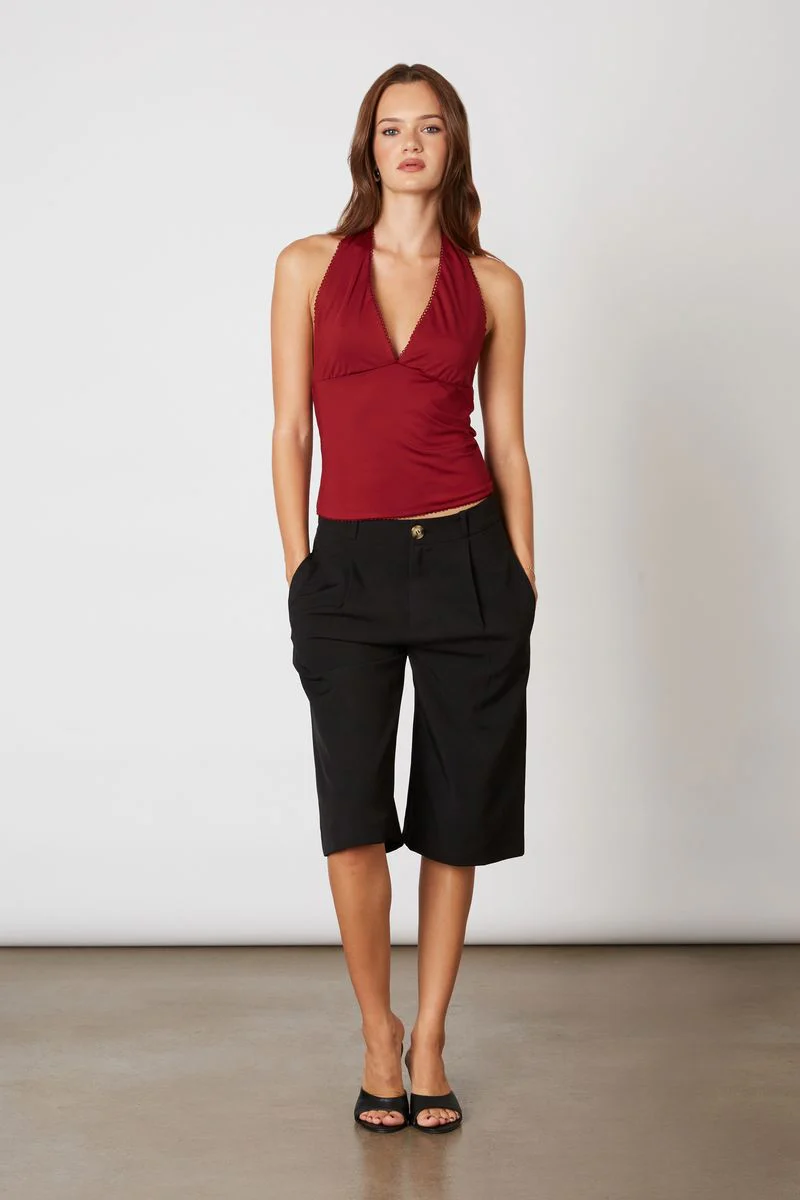 Mid-Rise Trouser Short