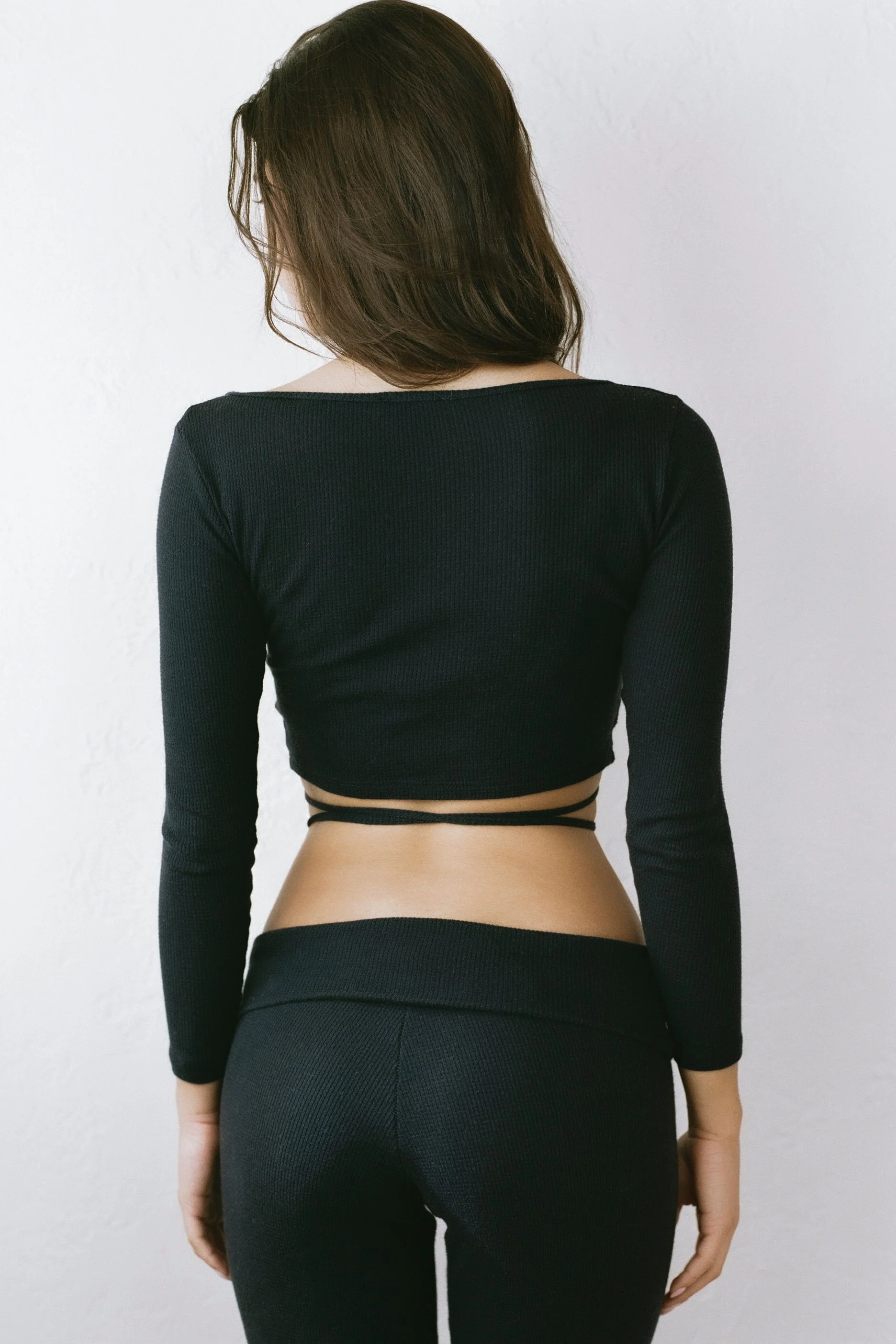 THE NAVY WRAP TOP