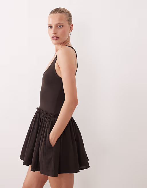 dropped waist mini dress with crinkle cotton skirt in chocolate