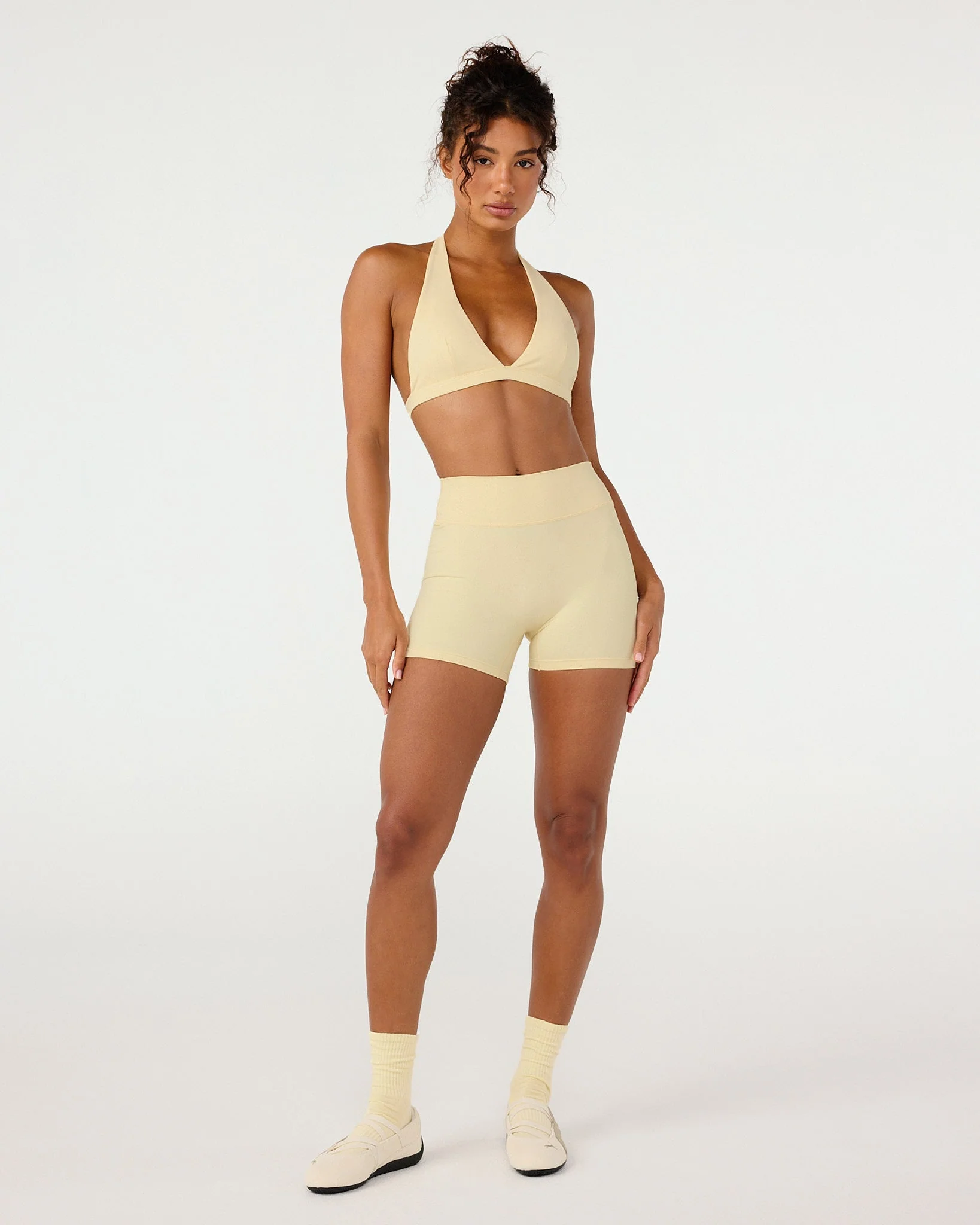 Form Invisible Scrunch Shorts 4