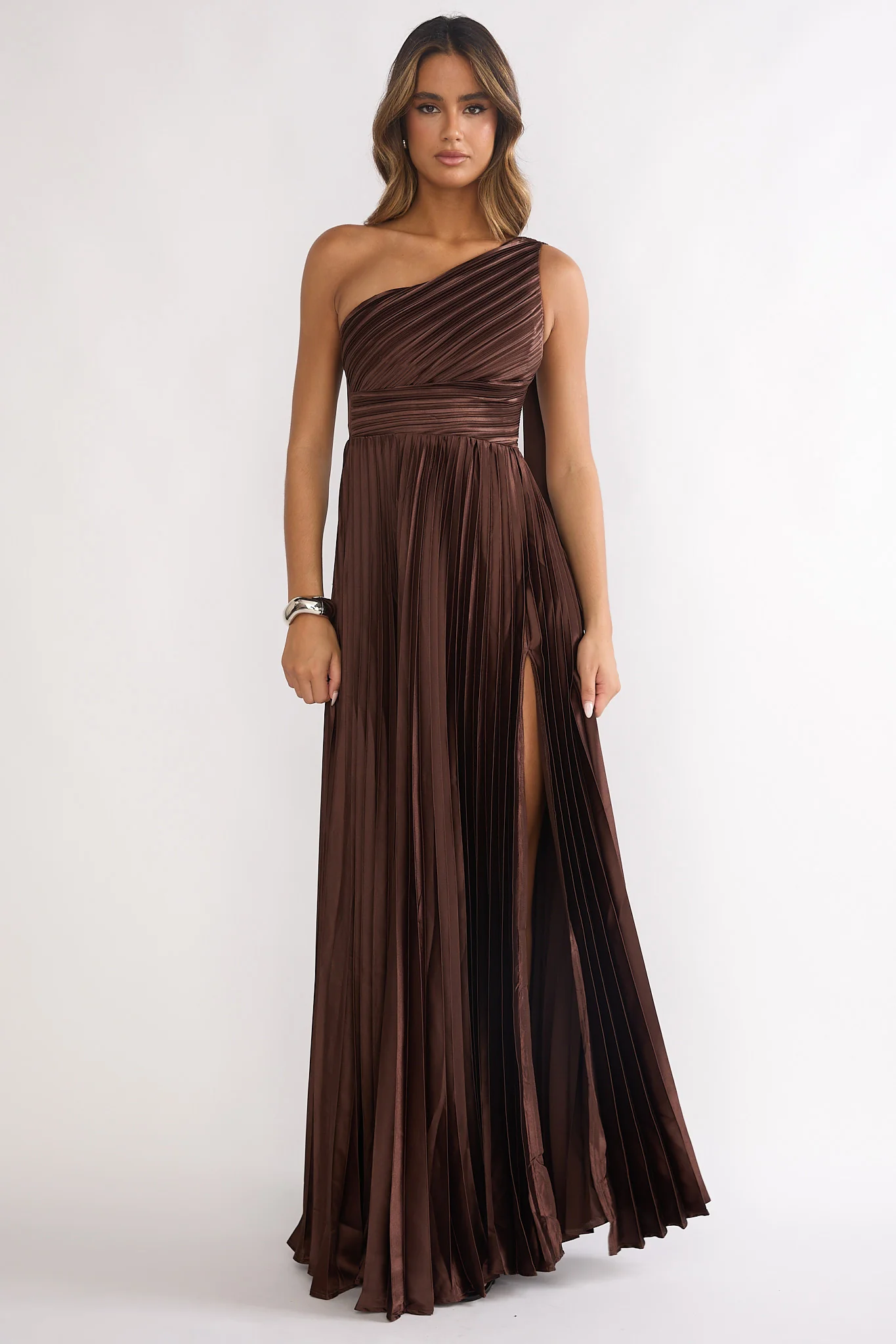 Goddess Aura Pleated Maxi Dress Chocolate