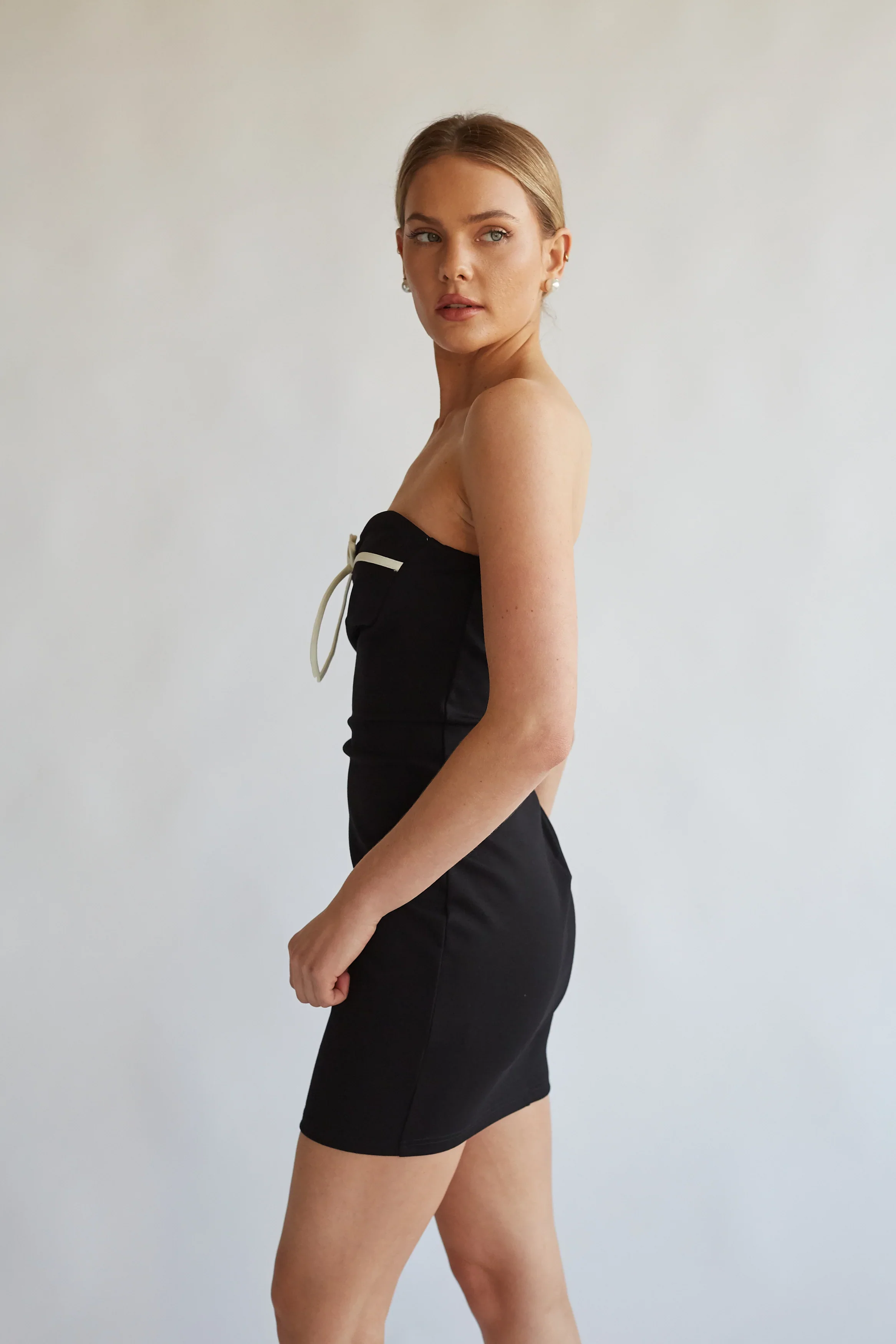 Eloise Strapless Bow Bodycon Mini Dress