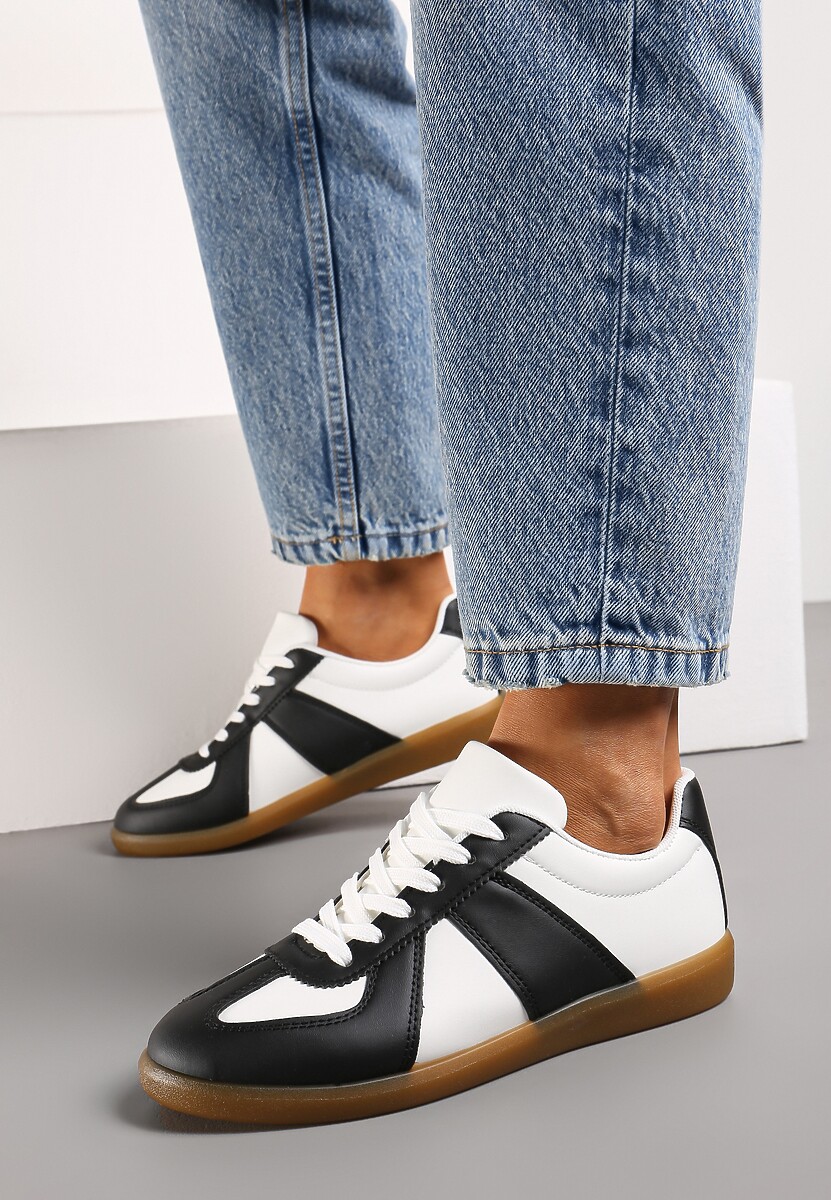 Czarno-Białe Sneakersy Tenisówki z Ozdobnymi Przeszyciami Sumina