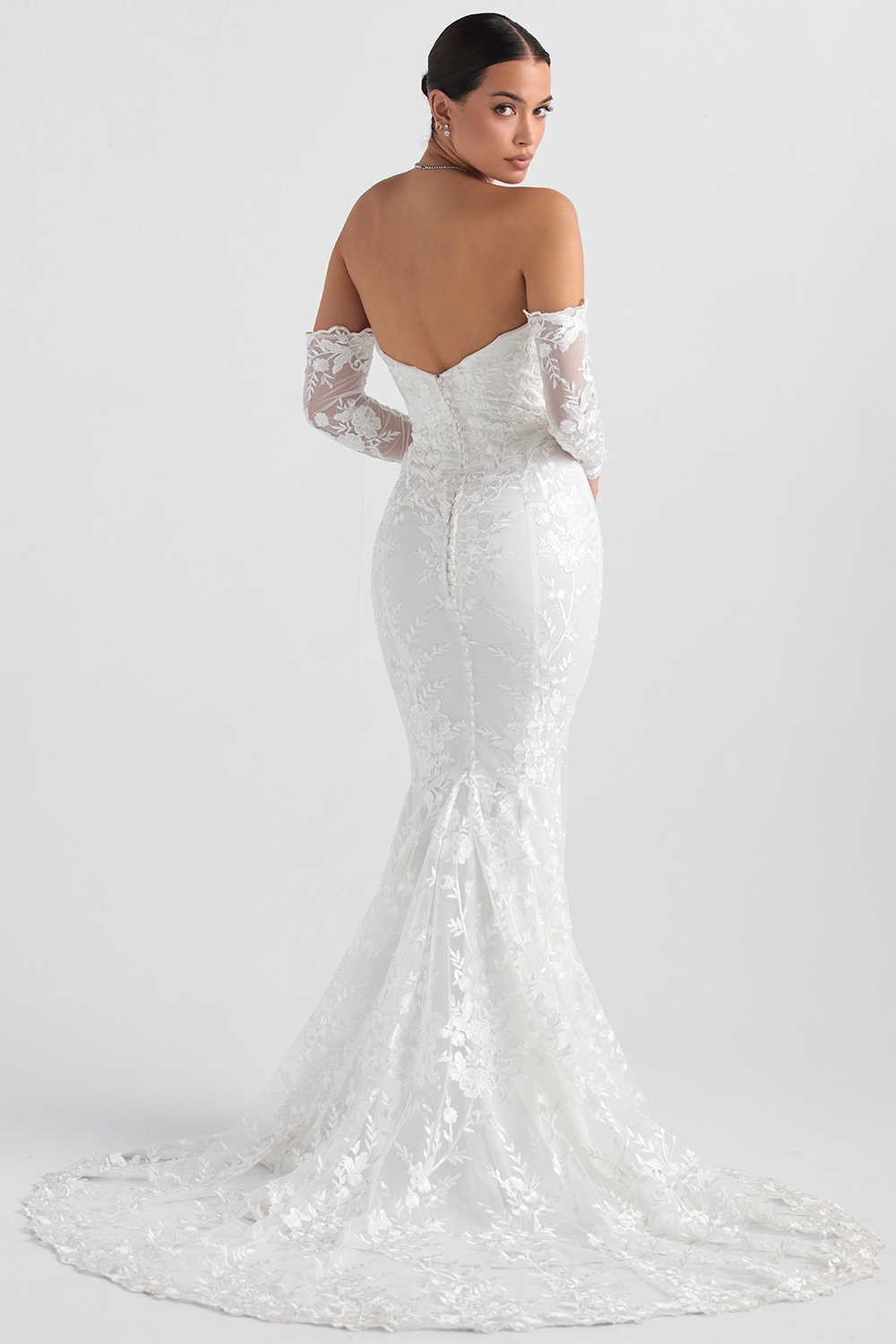 White Lace Long Sleeve Bridal Gown