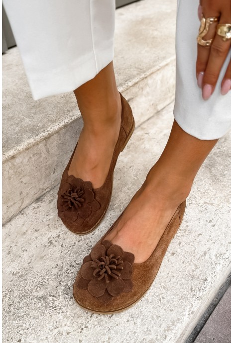 Brązowe zamszowe baleriny barefoot Fiesta