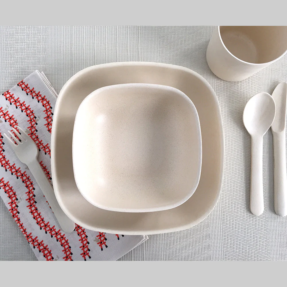 Vogeelle Dining Essentials 16 Piece Set - Off White