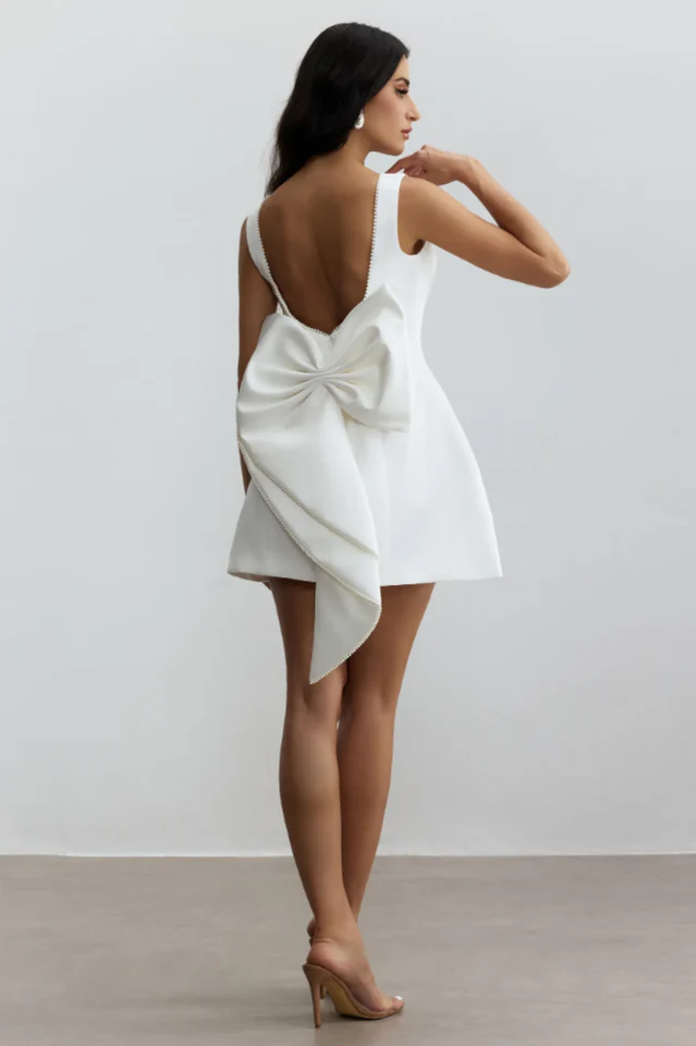 Cecila Bowknot Pearl Backless Mini Dress