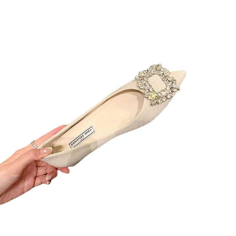 Rhinestone Pointy Flat Shoes 707106912708