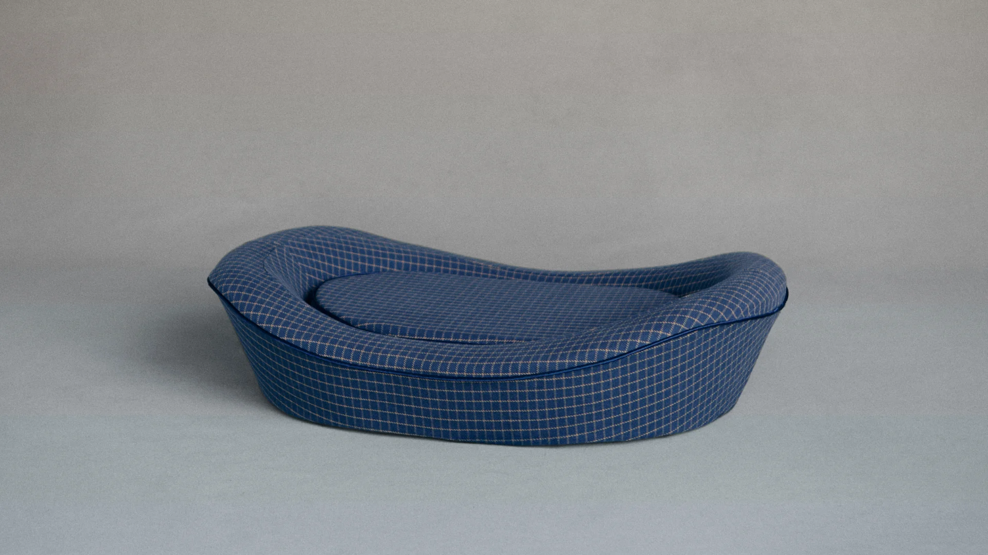 Timeless Dog Bed in Wren's Blueprint