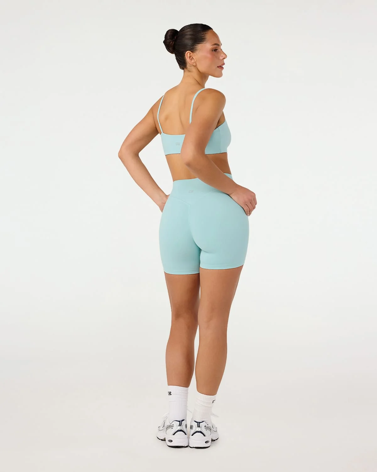 Form Invisible Scrunch Shorts 5