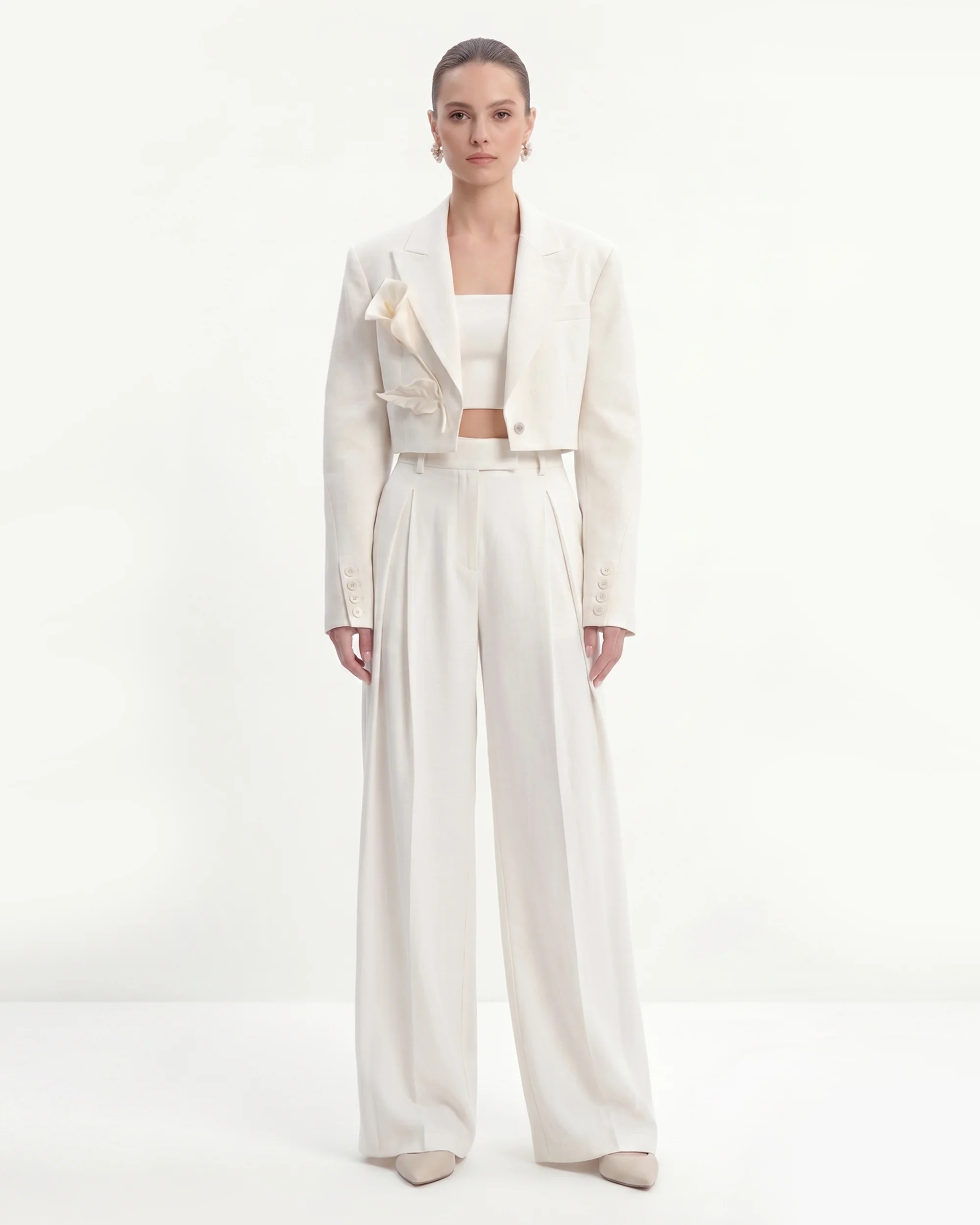 Floral Appliqué Cropped Blazer - White
