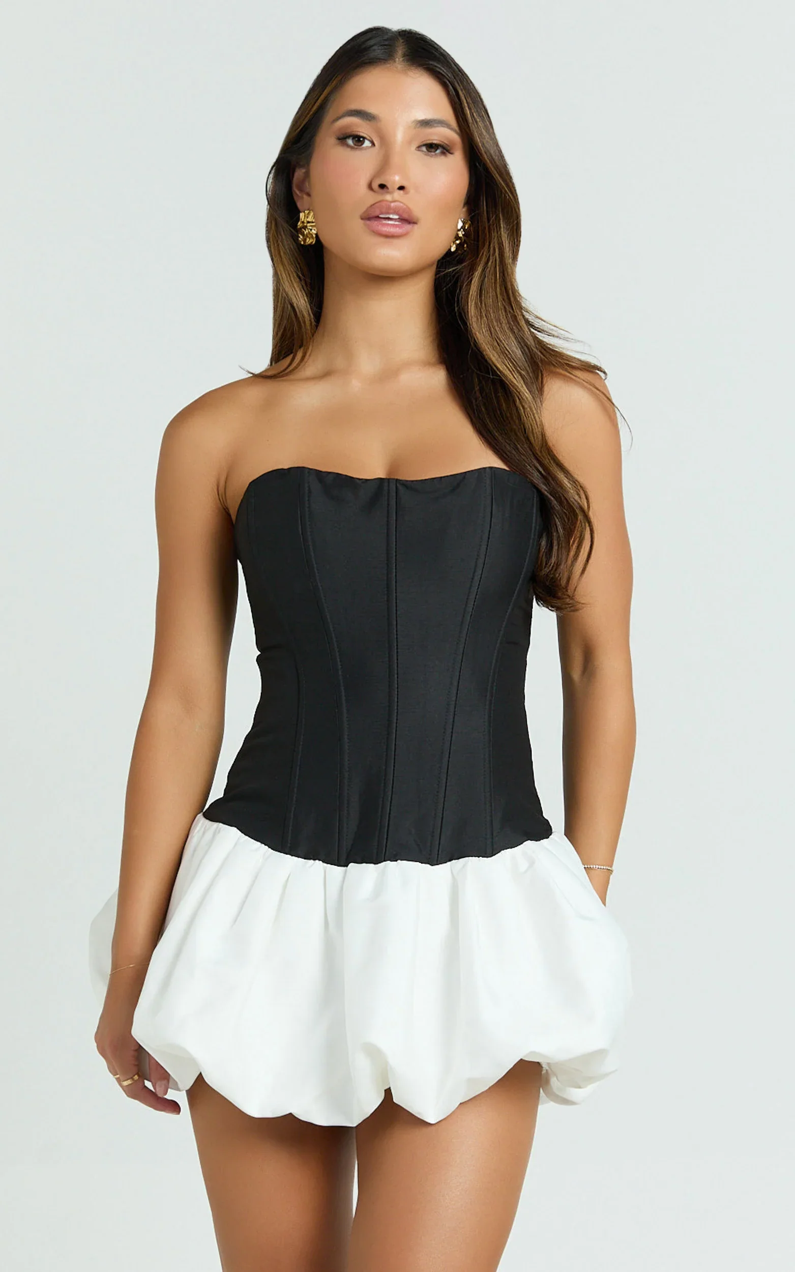 Santana Mini Dress - Strapless Fit And Flare Bubble Hem Dress in Black/White
