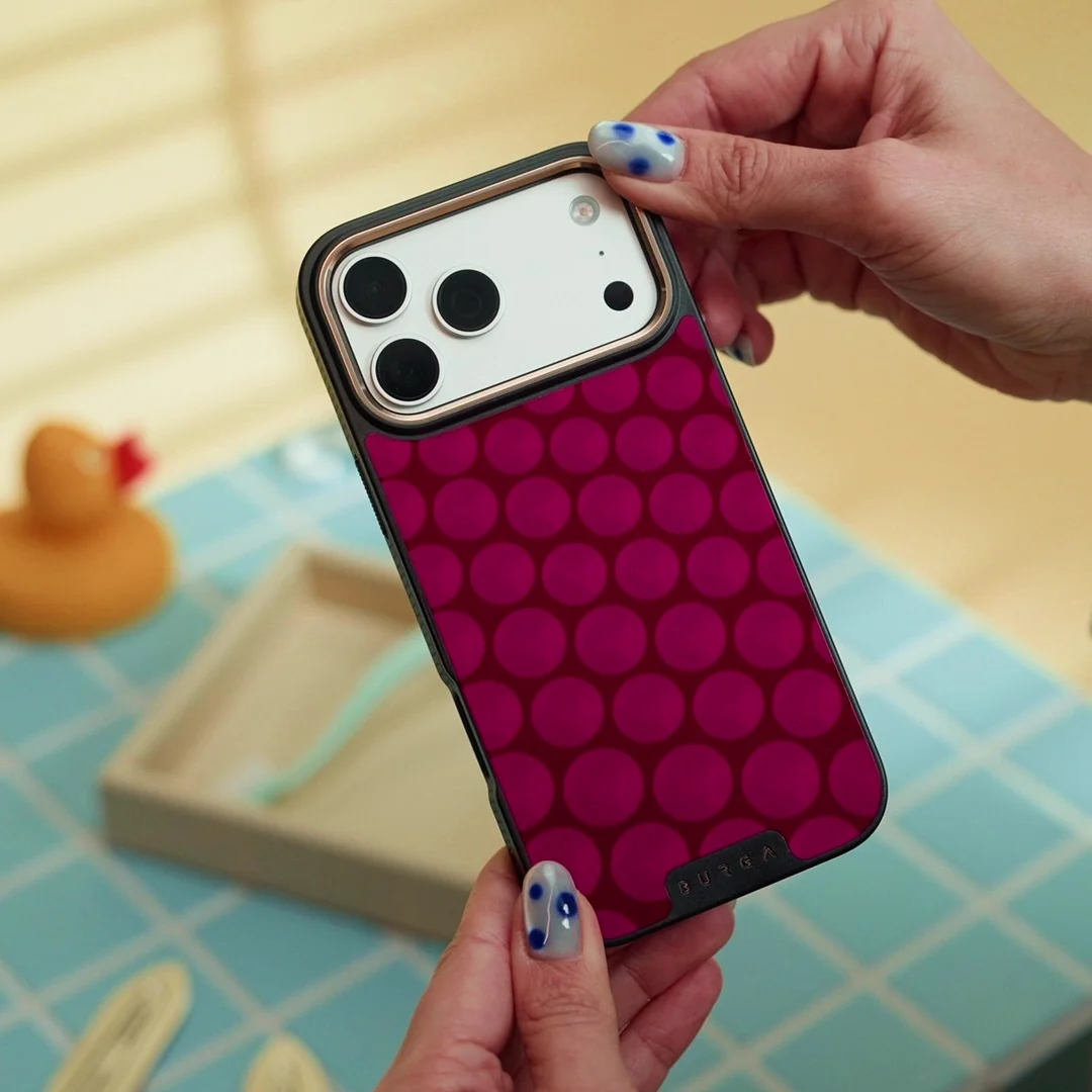 Reset Button - iPhone 12 Pro ケース