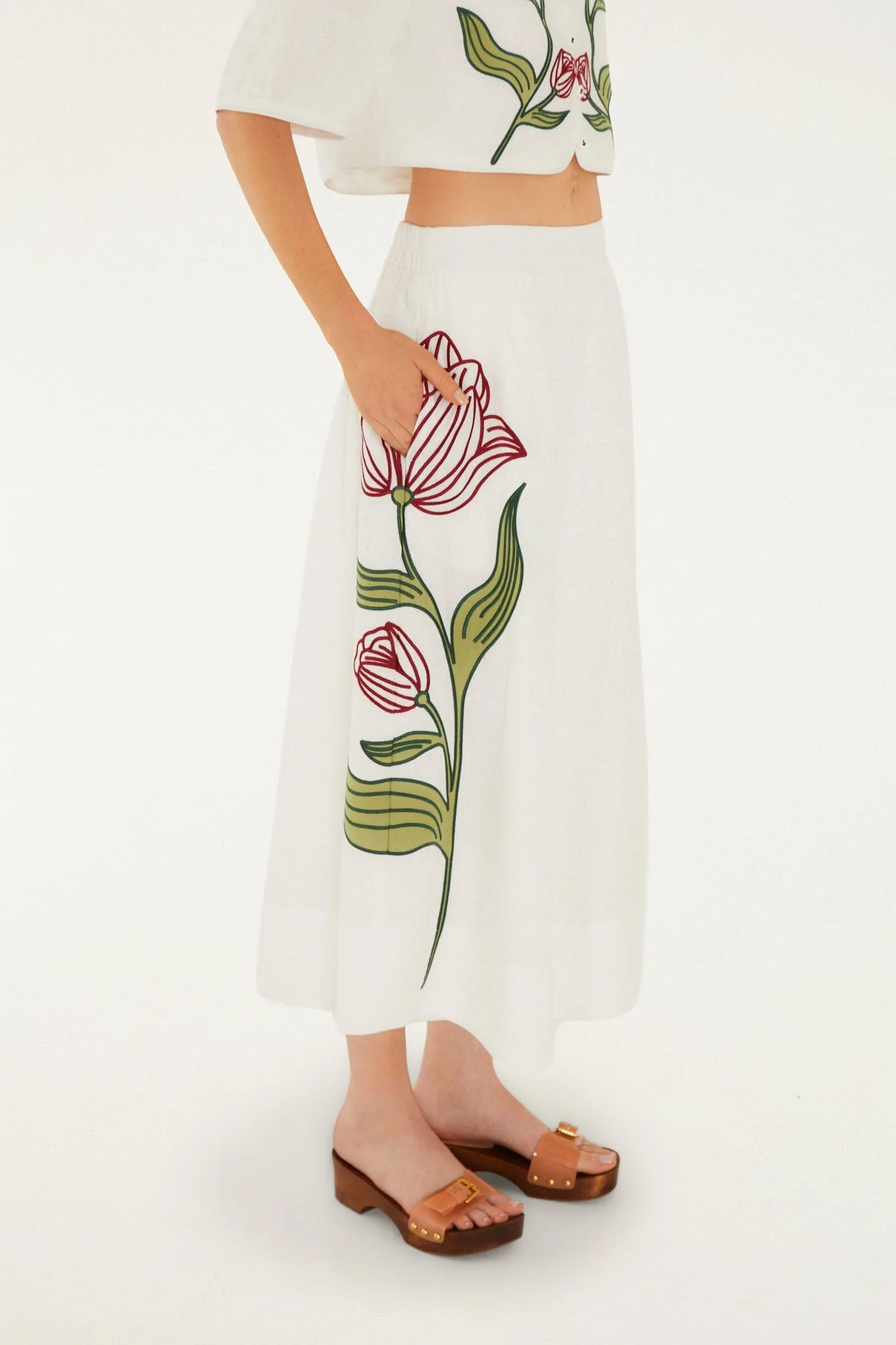 FARM Rio Off-White Flower Embroidered  Midi Skirt