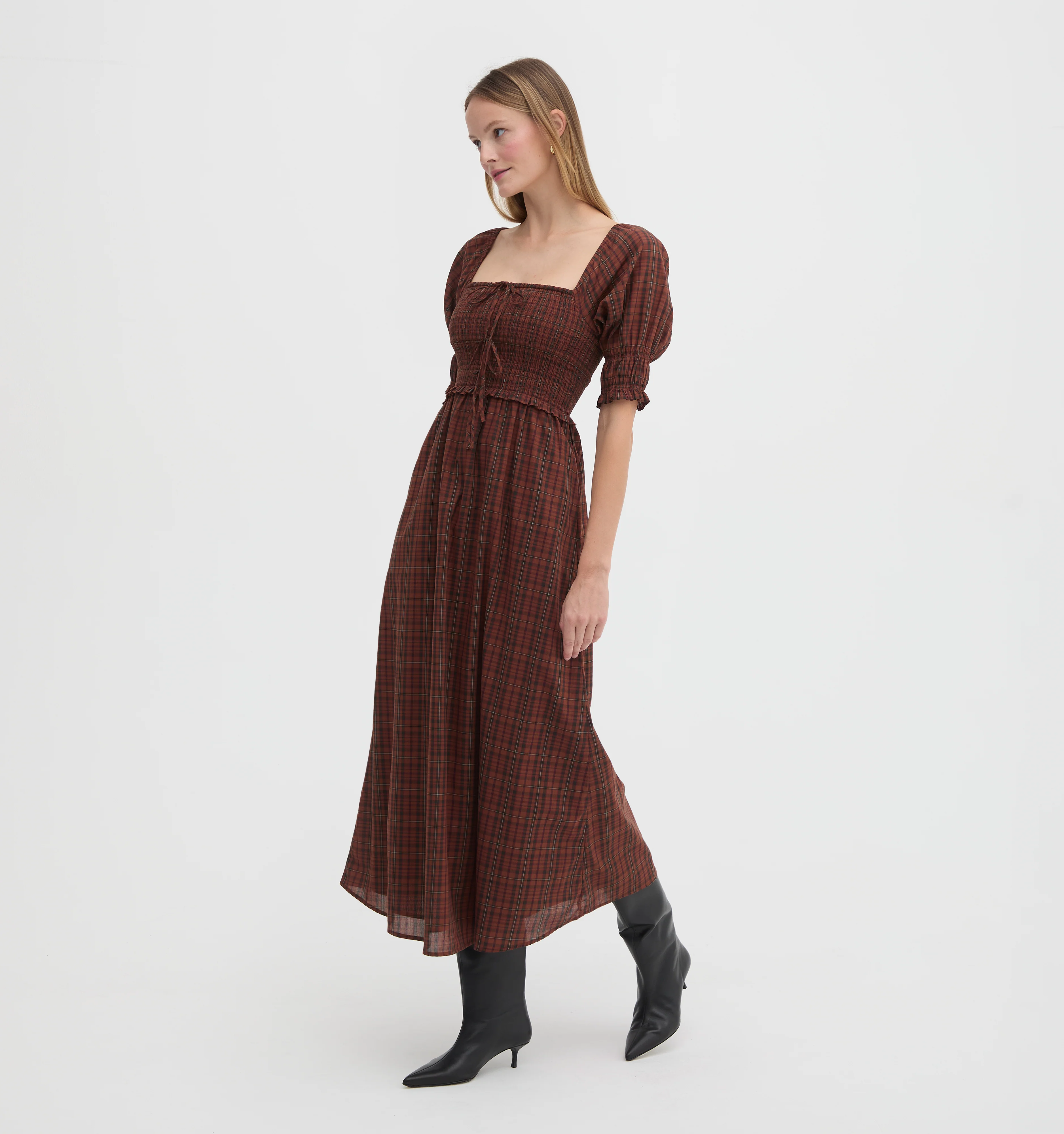 The Malene Nap Dress - Chestnut Plaid