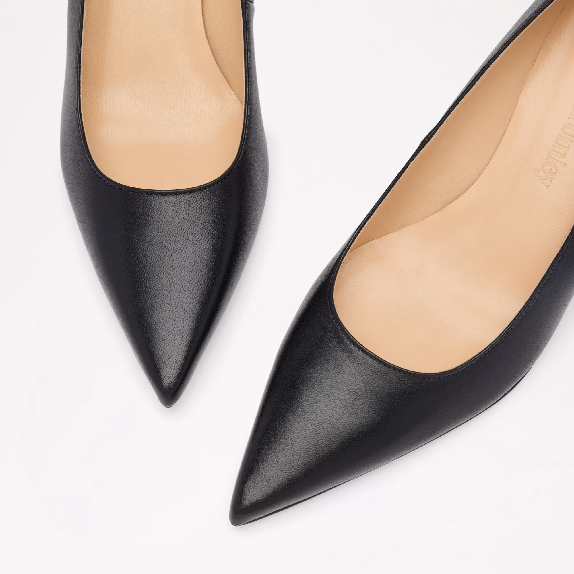 Hillcliffe Court Mid<br>Mid Heeled Court