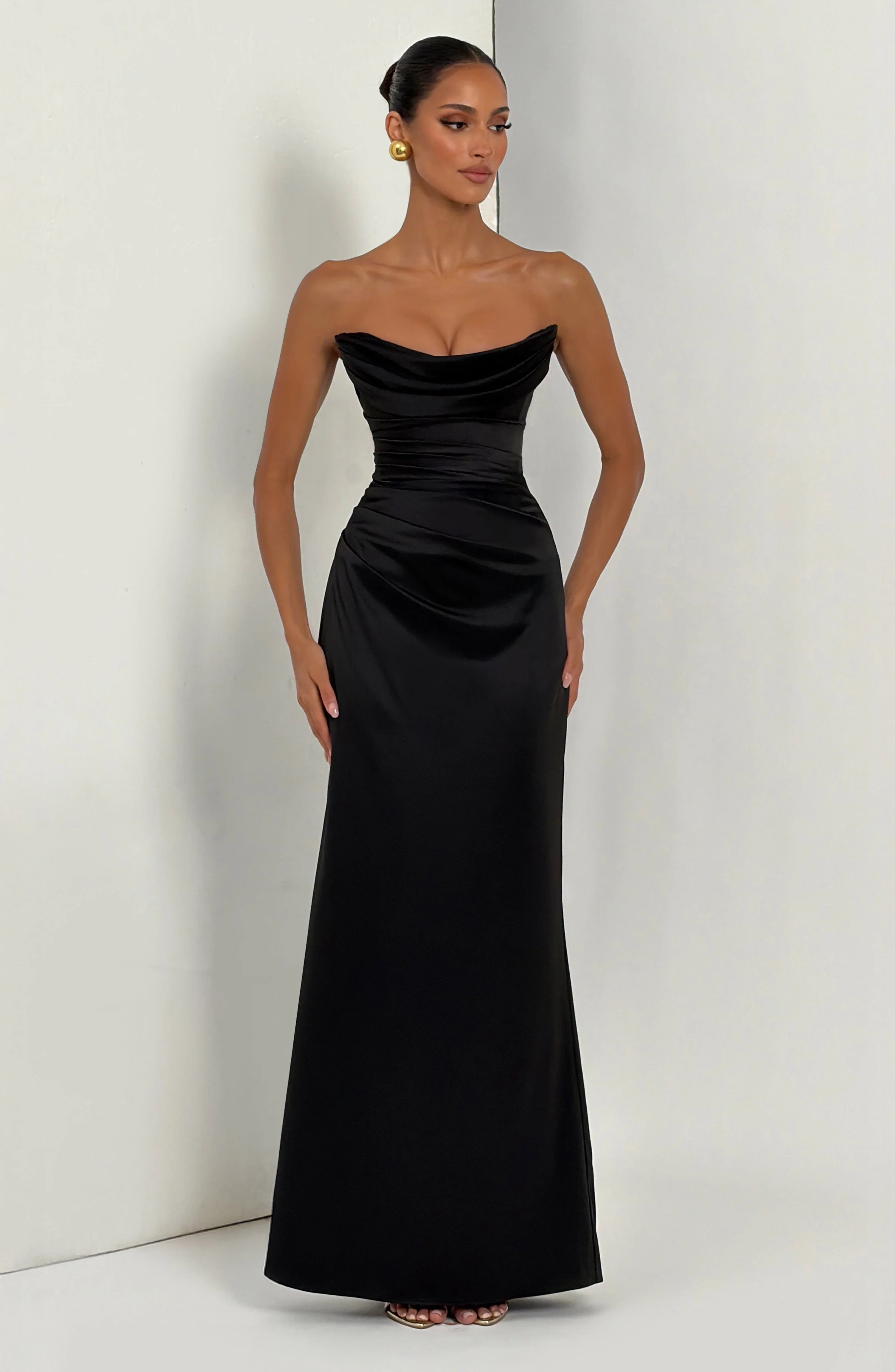 Vessa Maxi Dress - Black