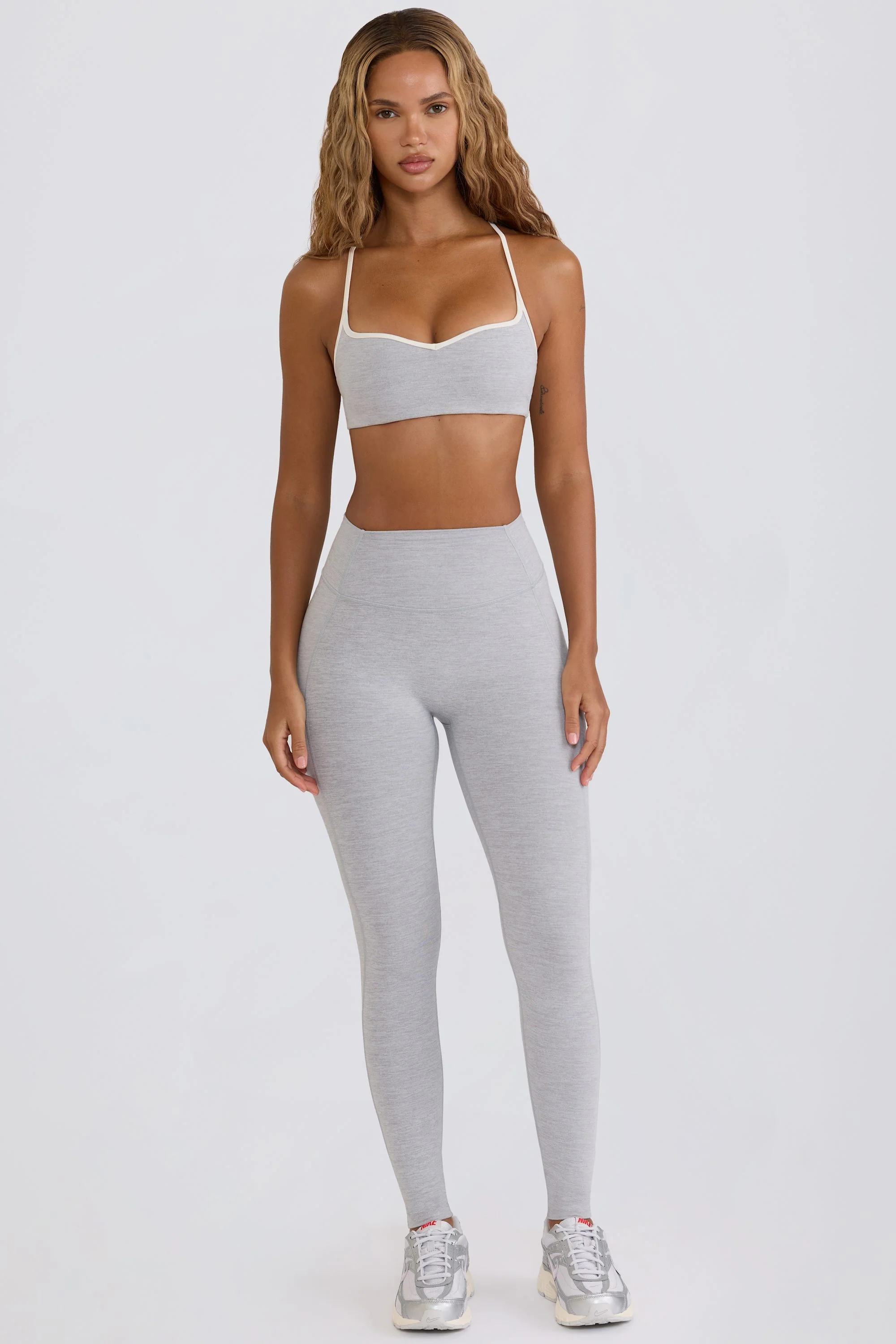 Soft Active Mid-Rise Leggings in Grey