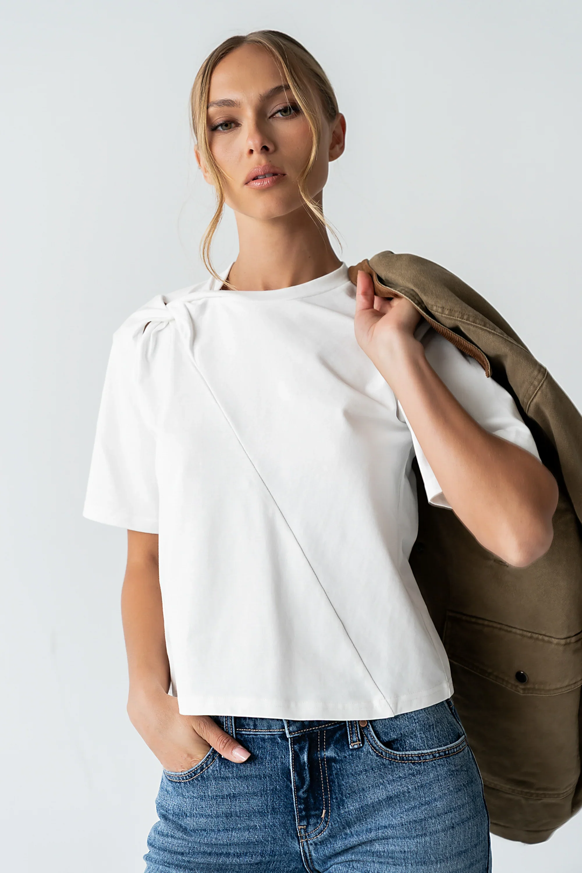 Buckley Knot Top in White