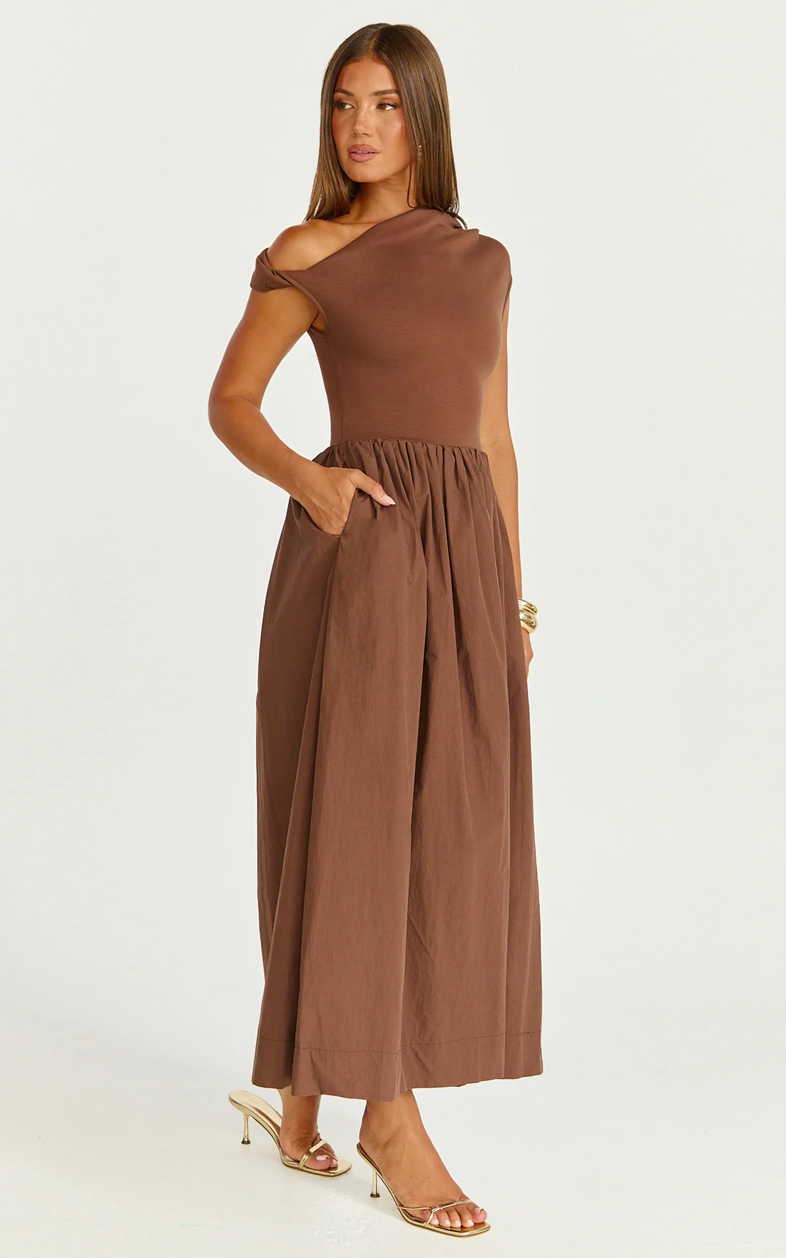 Jhamie Midi Dress - One Shoulder Contrast Skirt Dress in Chocolate