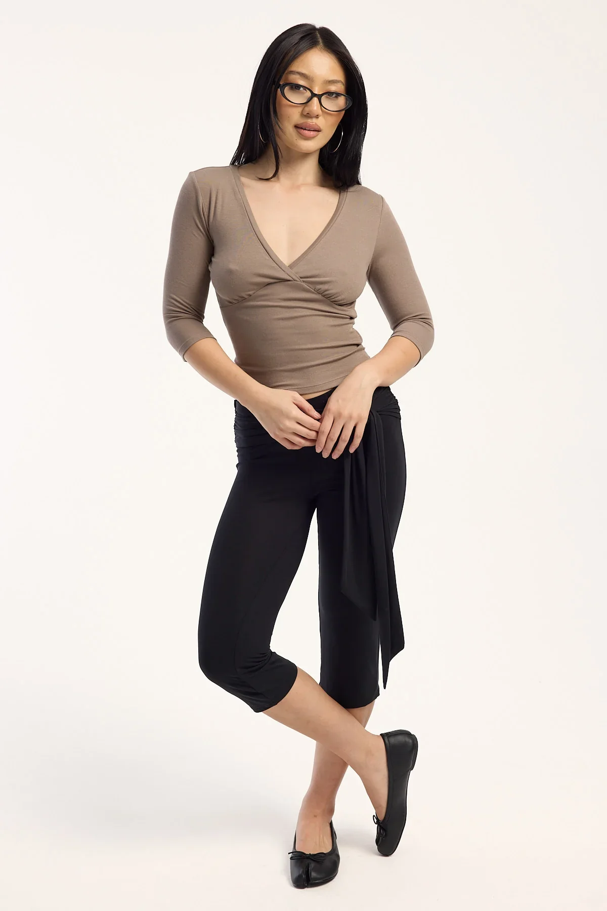 L&t Claudia 3/4 Sleeve V Neck Top Taupe