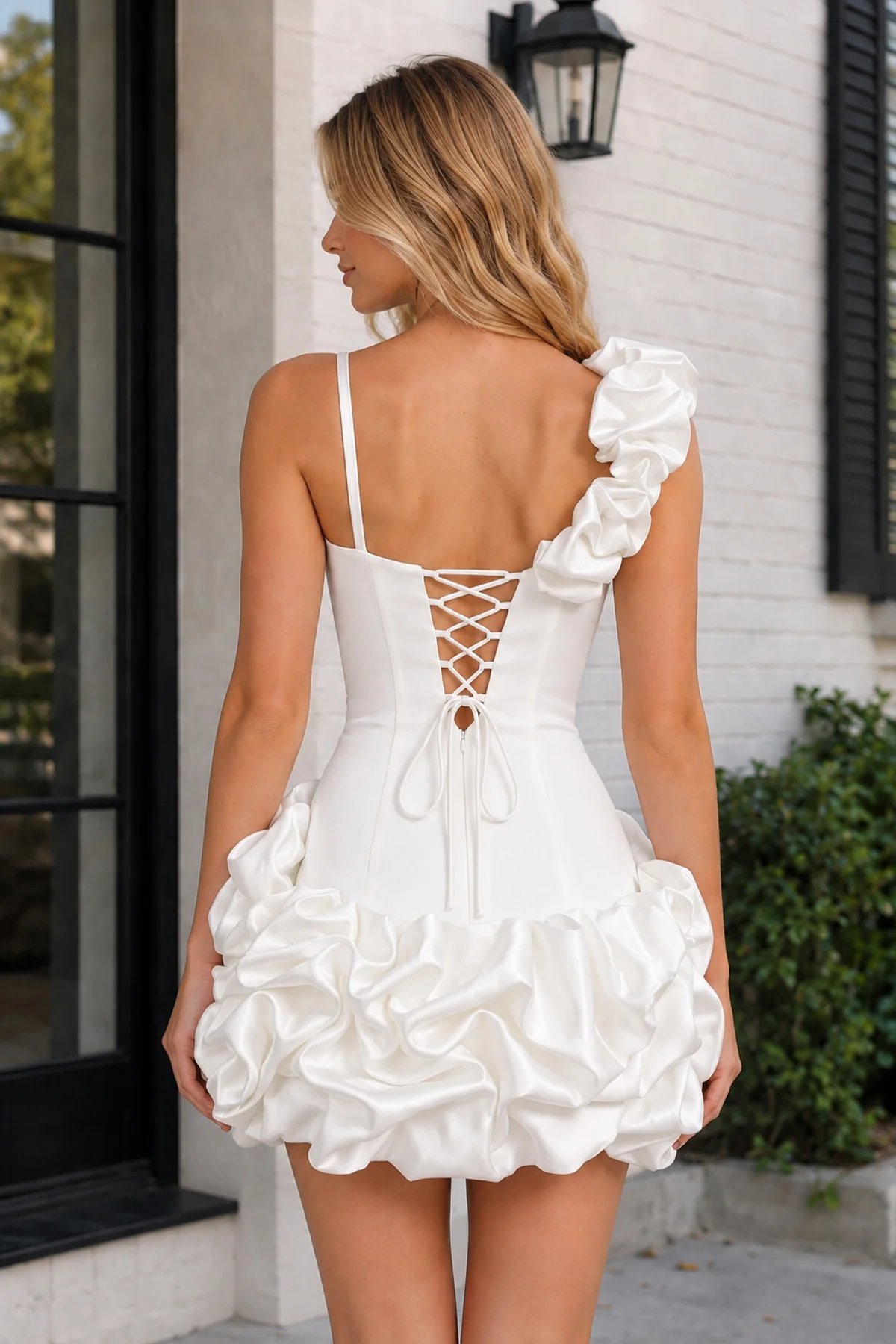Red Sheath Spandex Ruched V Neck Homecoming Dresses with Ruffles